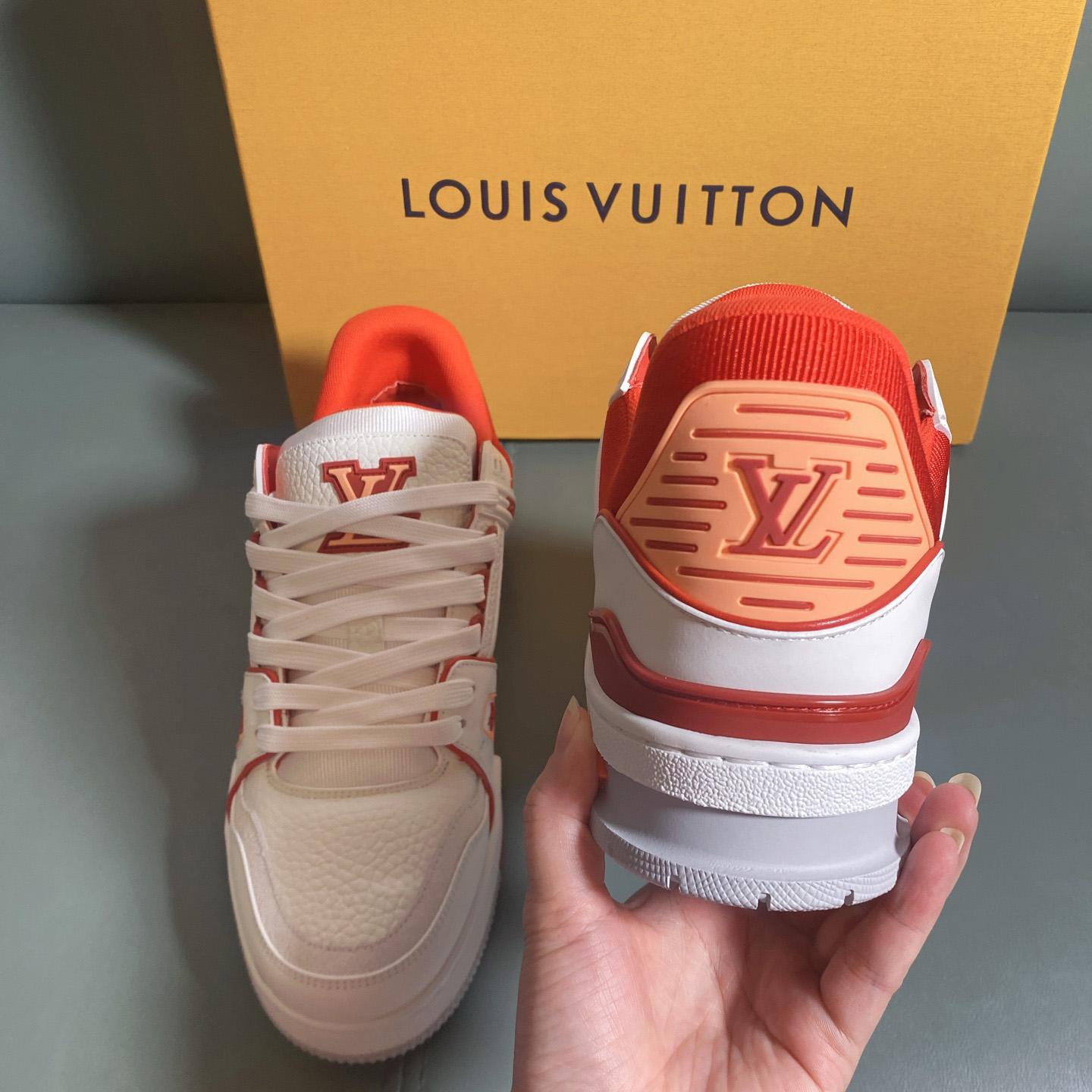 Louis Vuitton LV Trainer Sneaker      1AIIZM - DesignerGu