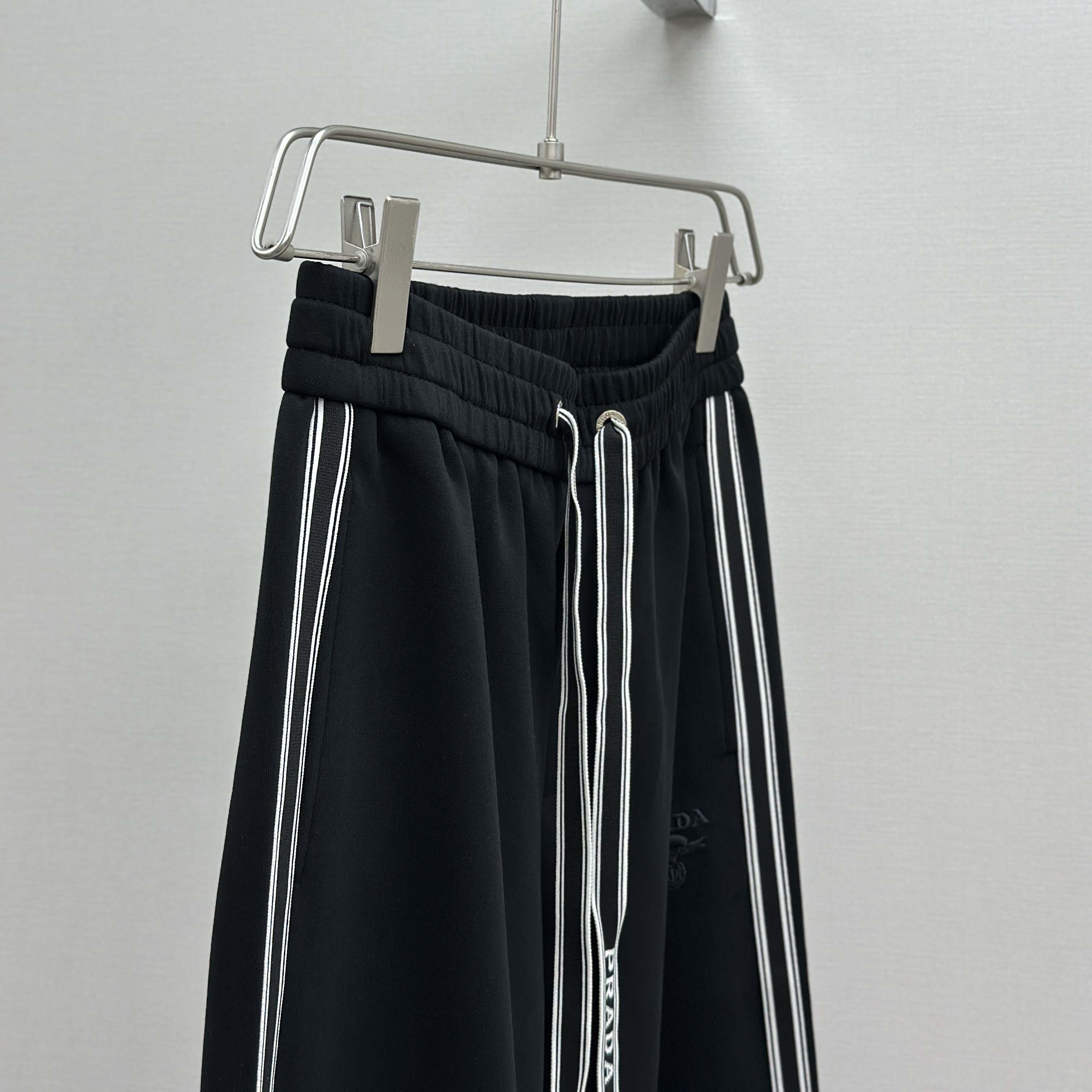 Prada Black Cotton Pants - DesignerGu
