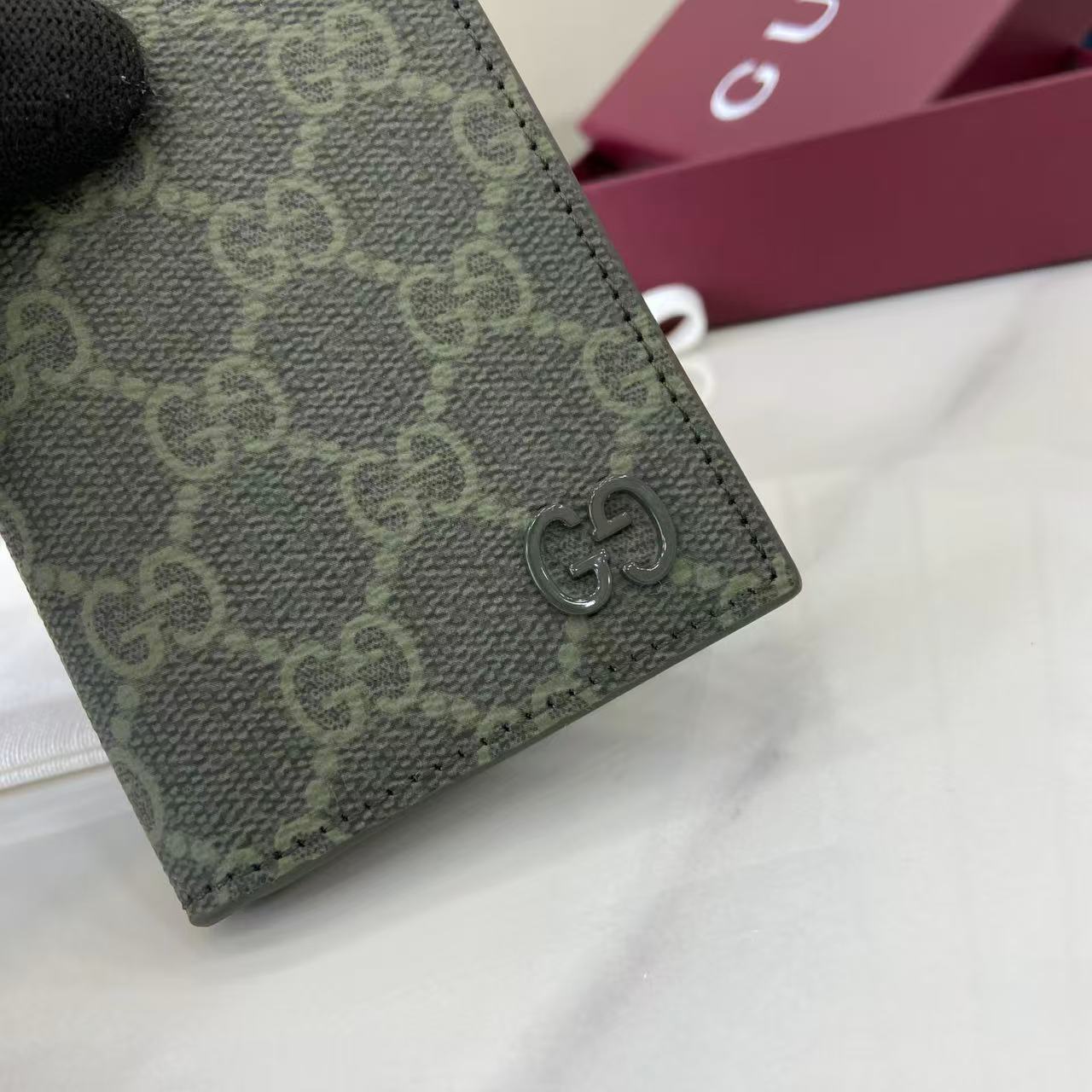 Gucci GG Monogram Long Card Case - DesignerGu