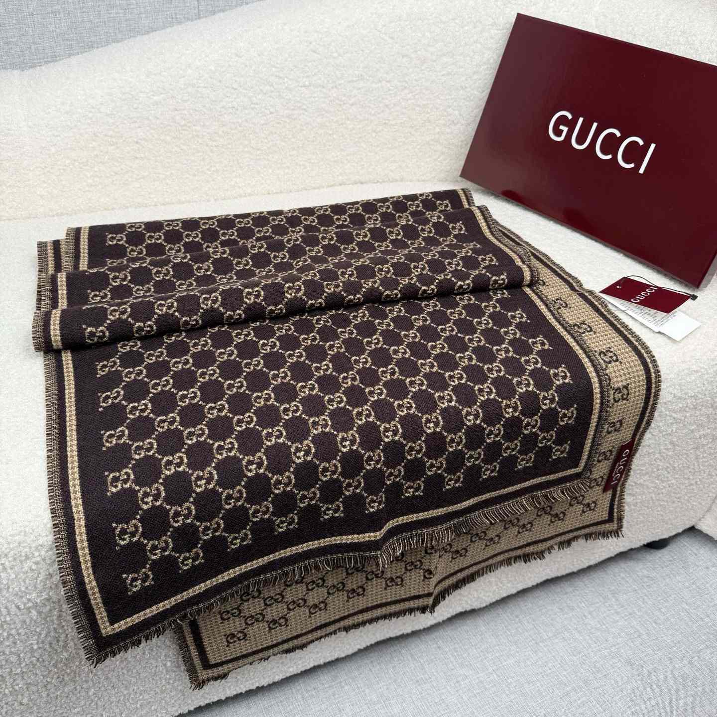 Gucci GG Wool Jacquard Scarf - DesignerGu
