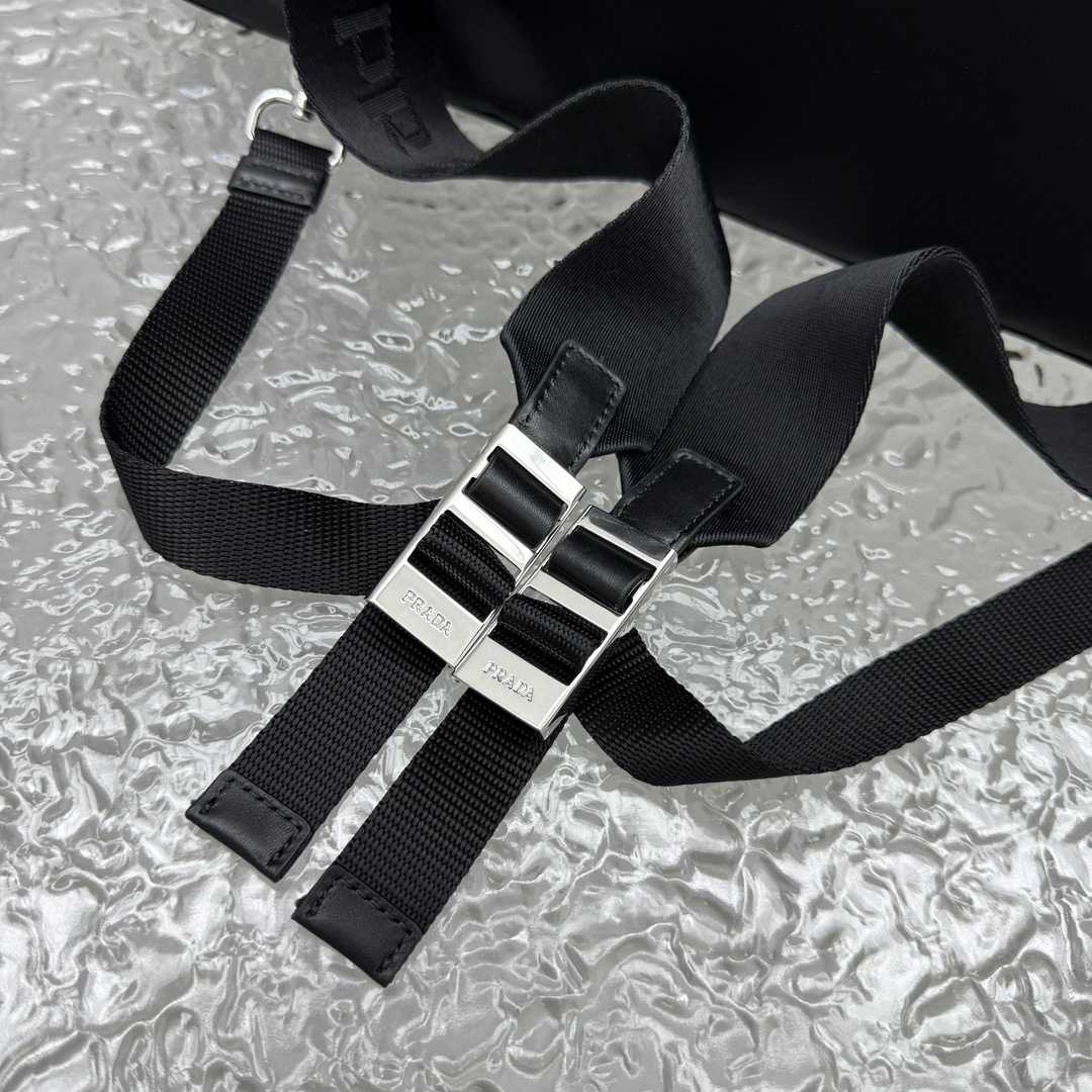 Prada Explore Re-Nylon And Leather Backpack - DesignerGu