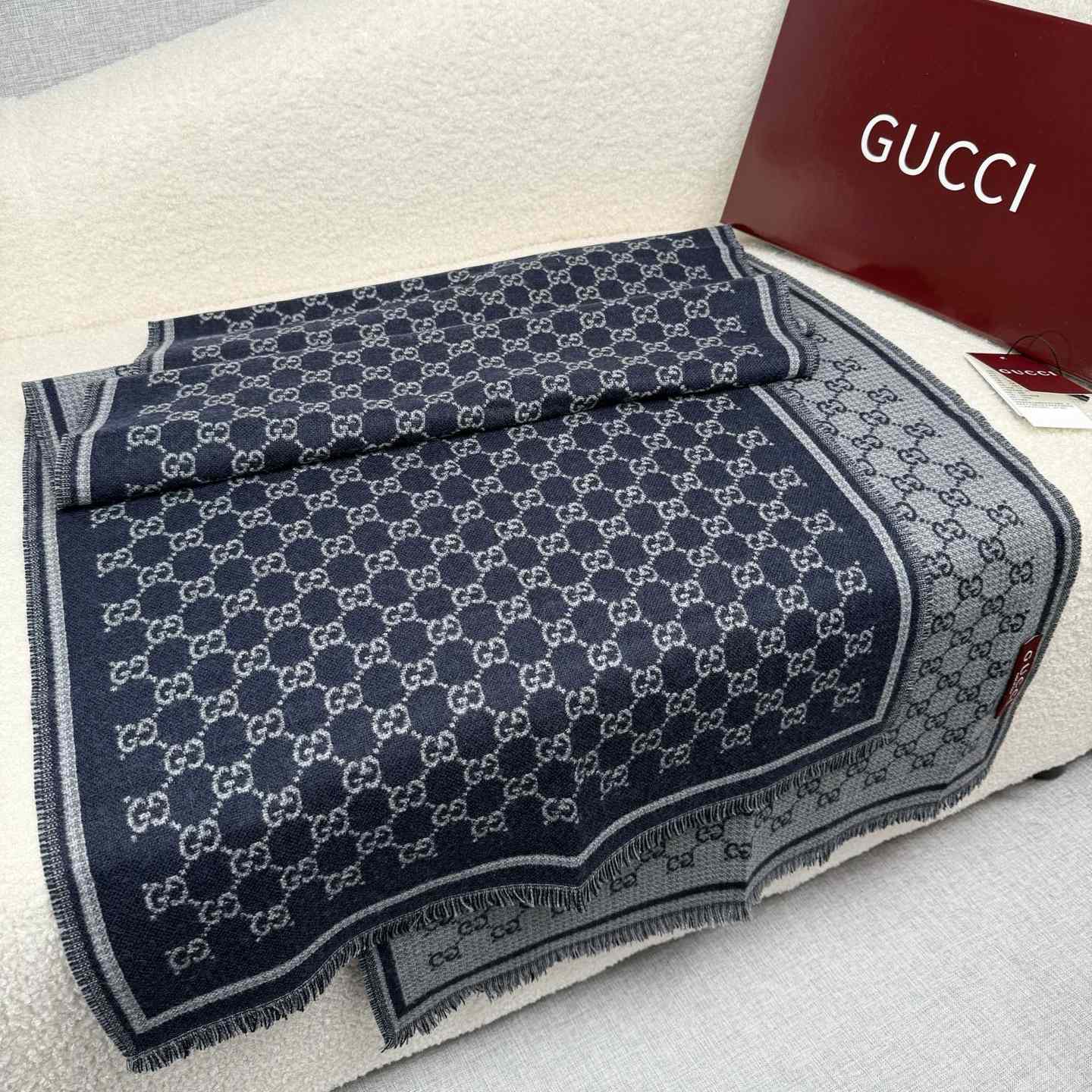 Gucci GG Wool Jacquard Scarf - DesignerGu