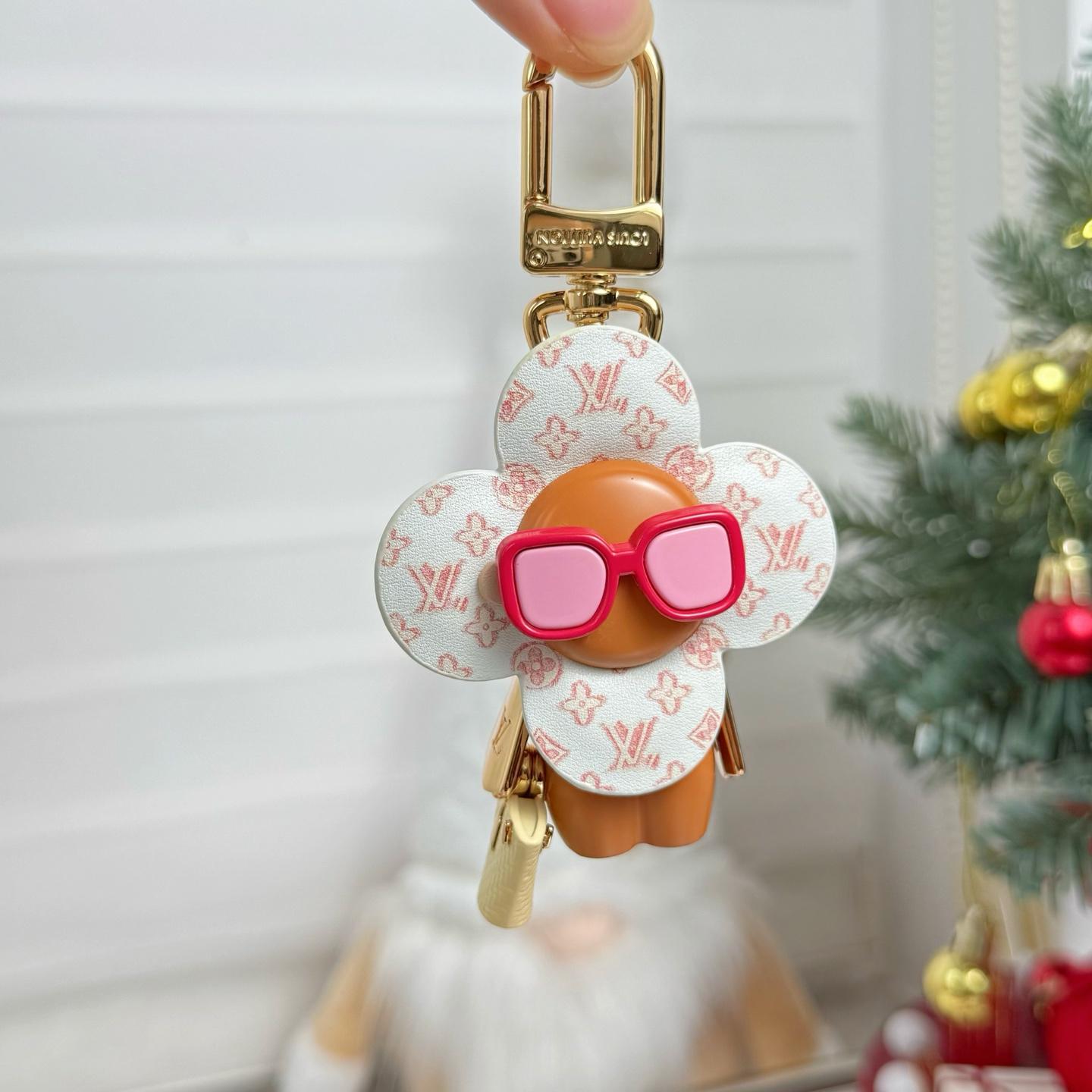 Louis Vuitton Summer Vivienne Bag Charm   M02591 - DesignerGu