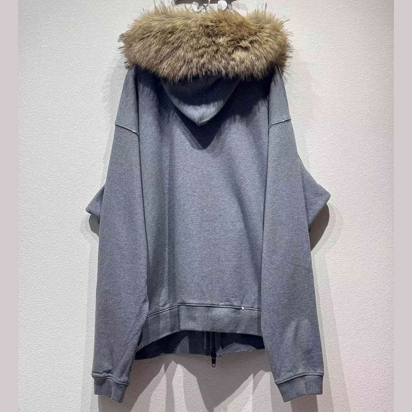 Balenciaga Luxury Script Oversized Zip-Up Hoodie In Dark Heather Grey - DesignerGu