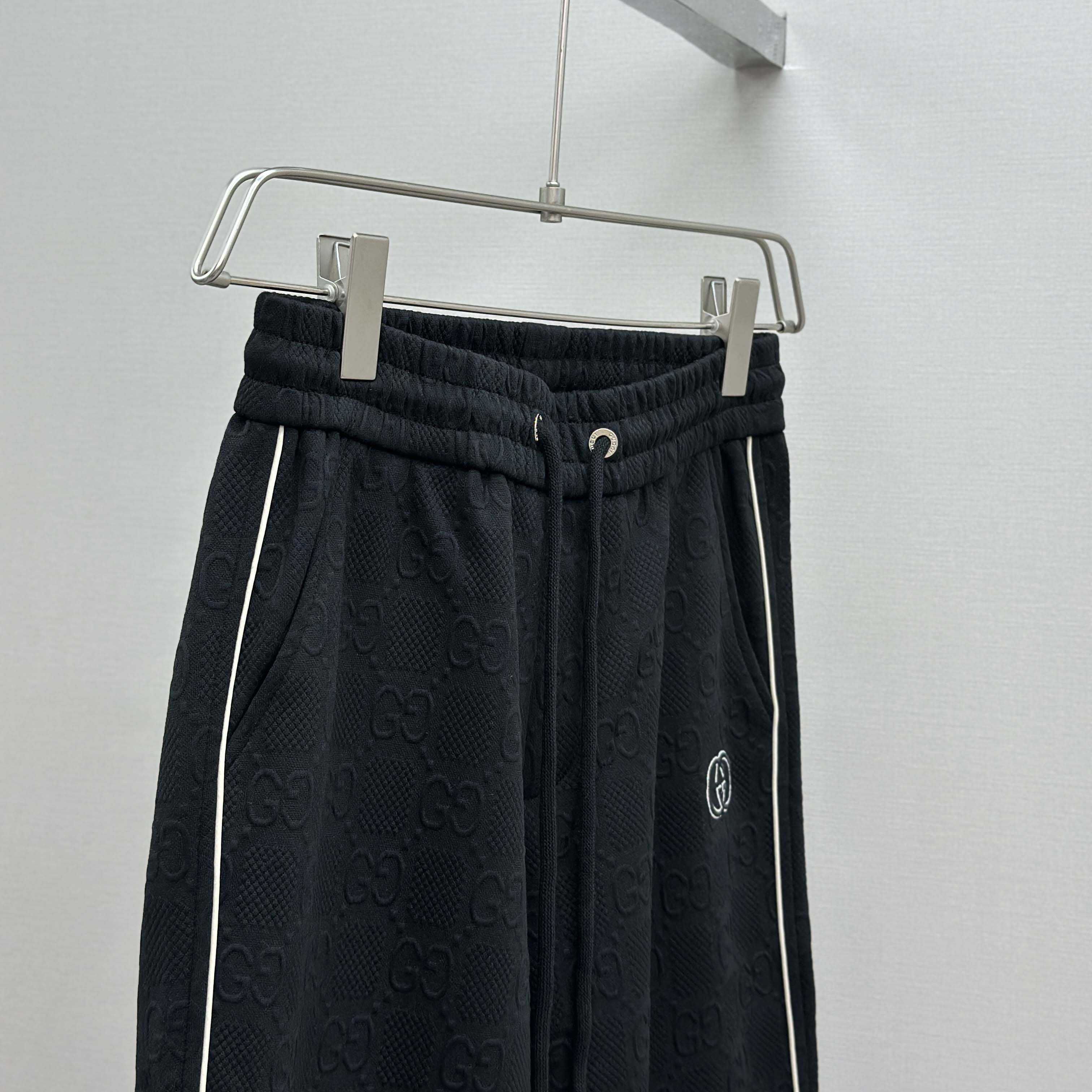 Gucci Black Cotton Pants - DesignerGu