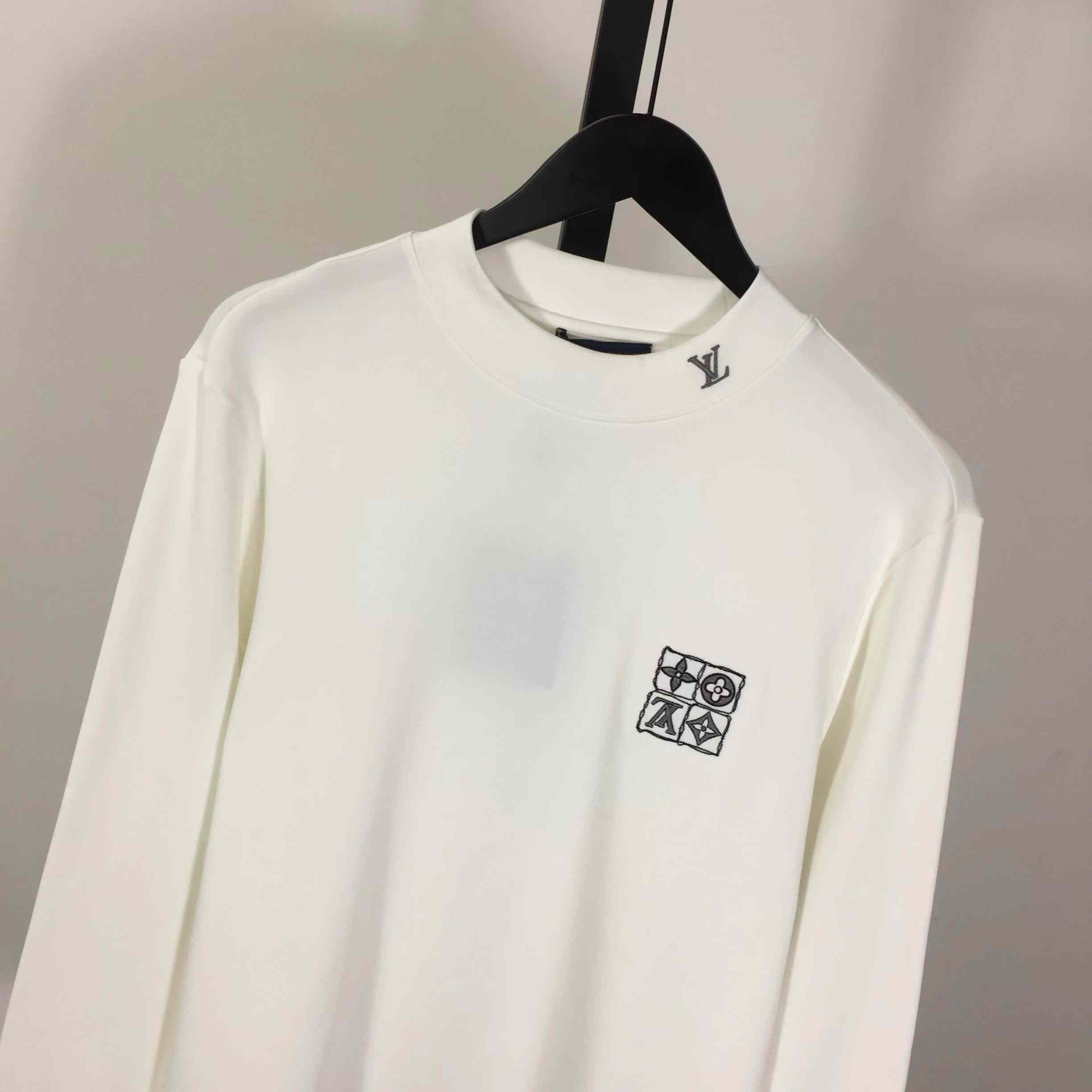 Louis Vuitton Embossed LV Long-Sleeved T-Shirt - DesignerGu