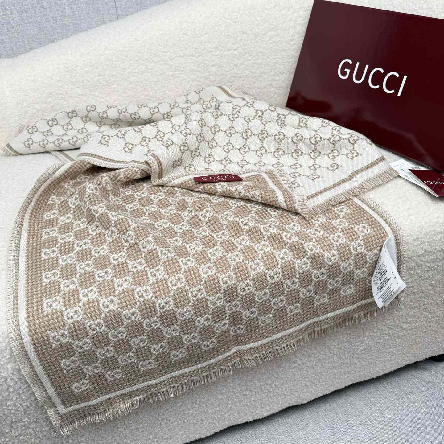 Gucci GG Wool Scarf - DesignerGu