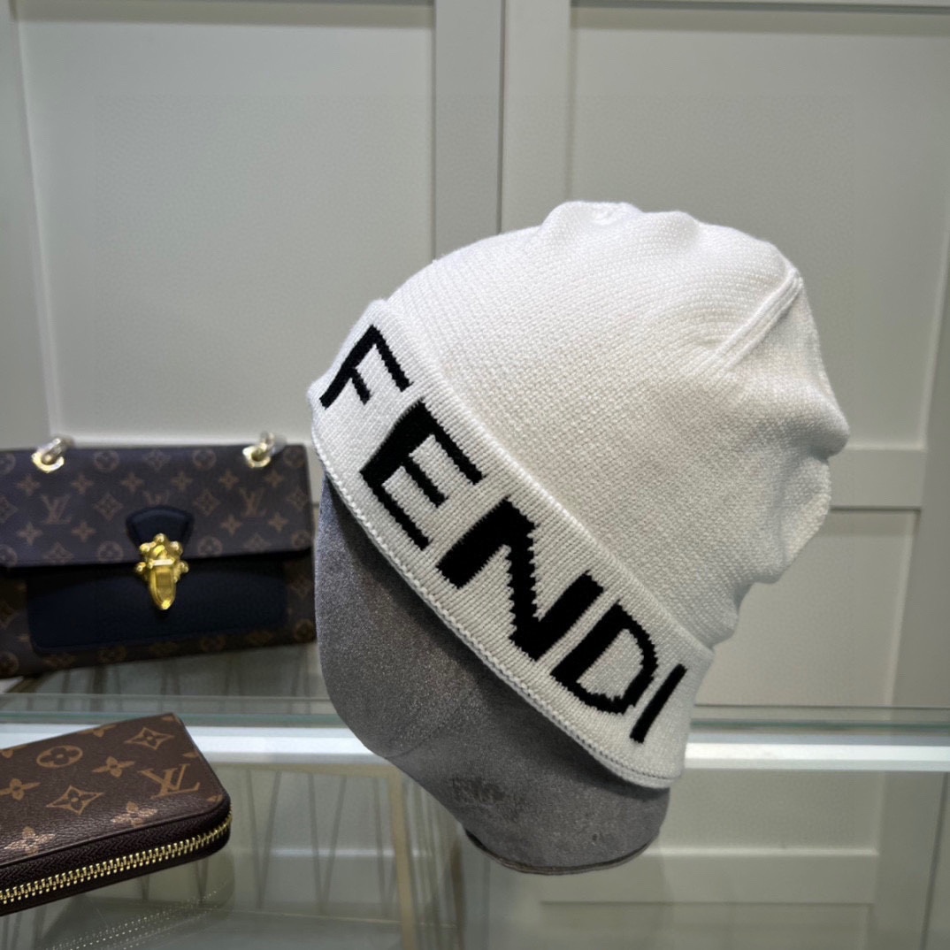 Fendi Beanie - DesignerGu