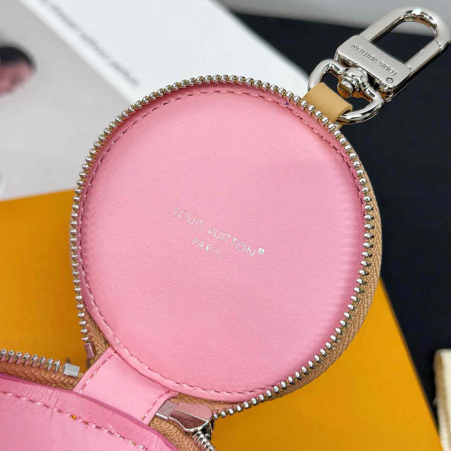 Louis Vuitton LV Donut Bag Charm    - DesignerGu