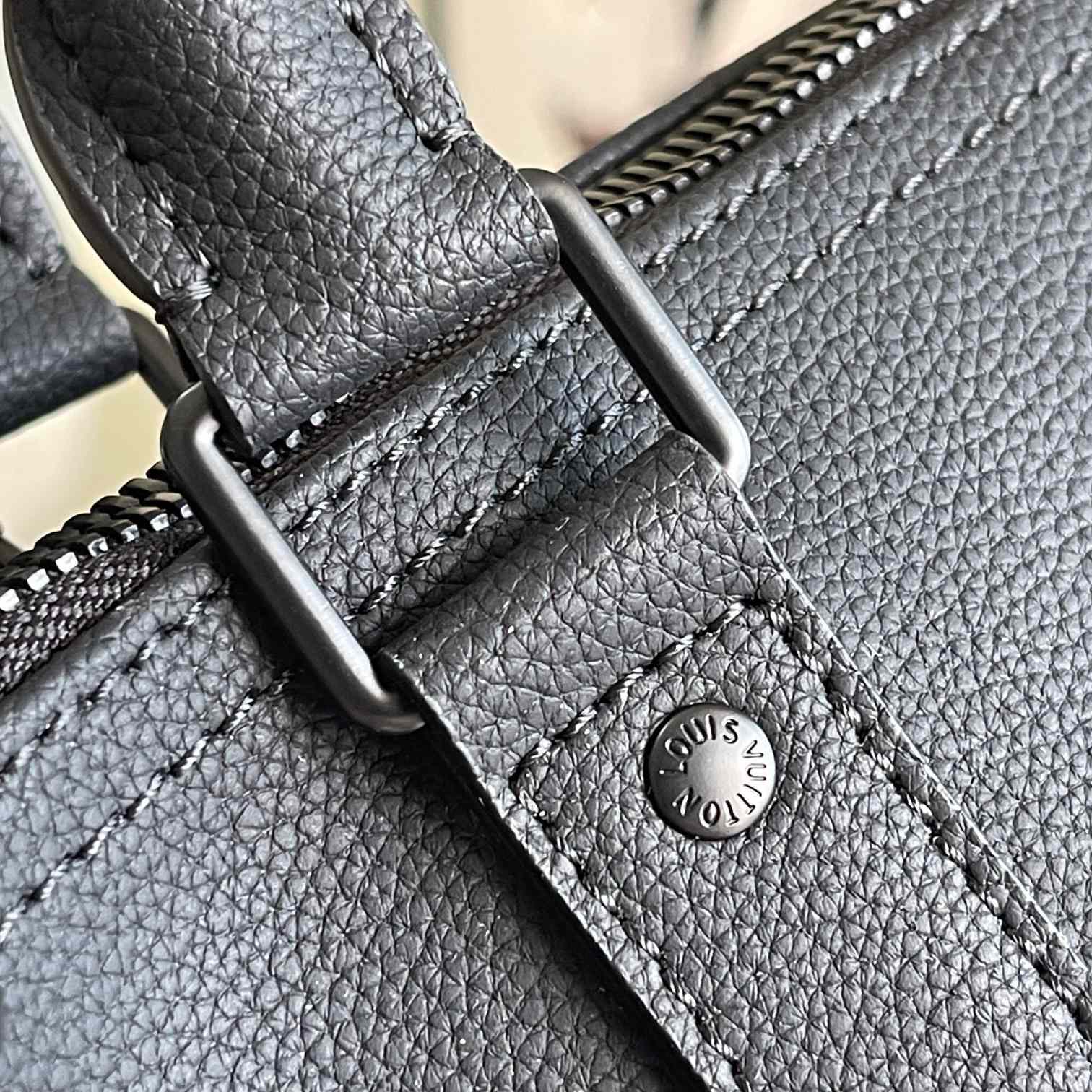 Louis Vuitton Keepall Bandoulière 50   M26118 - DesignerGu