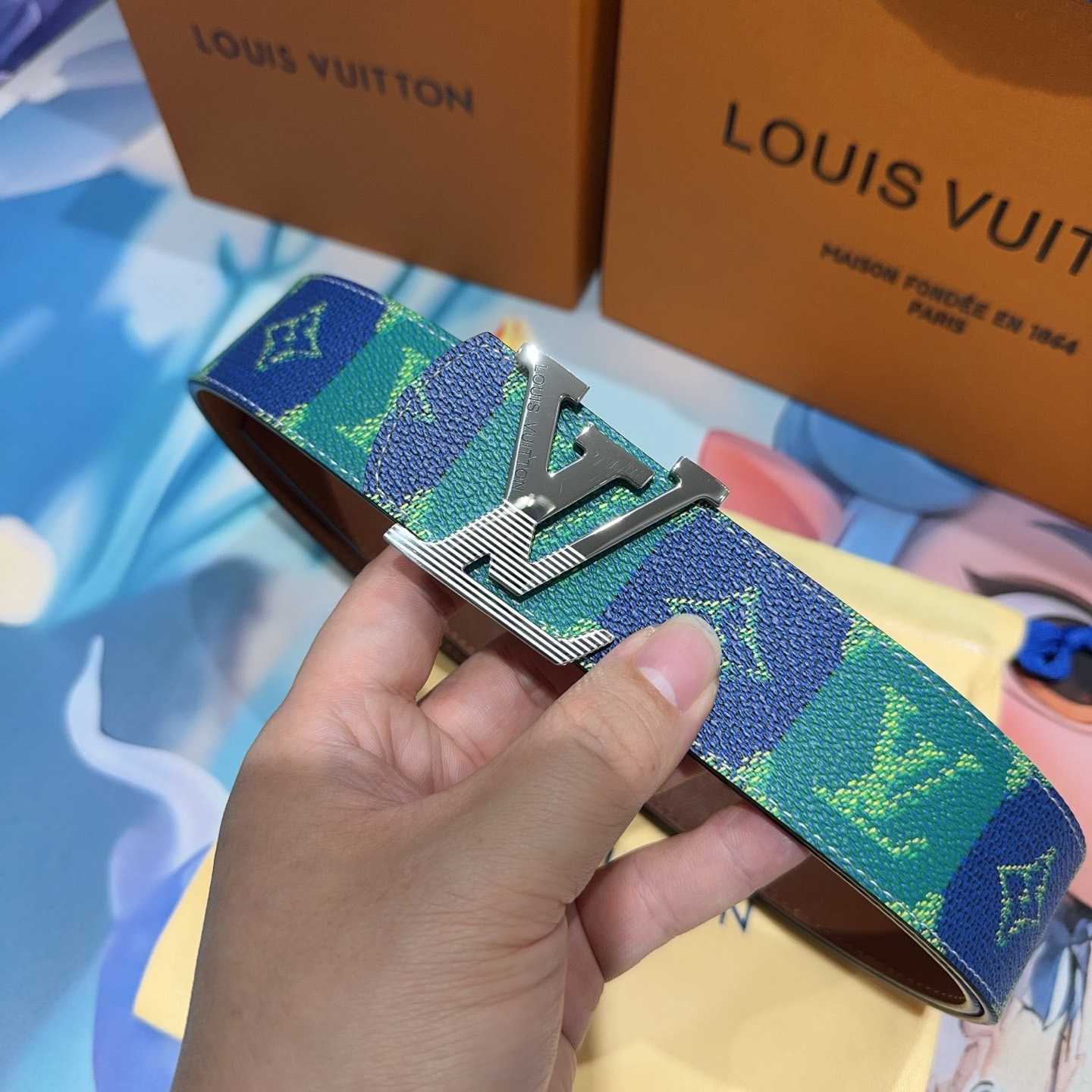 Louis Vuitton 40mm Reversible Belt  - DesignerGu