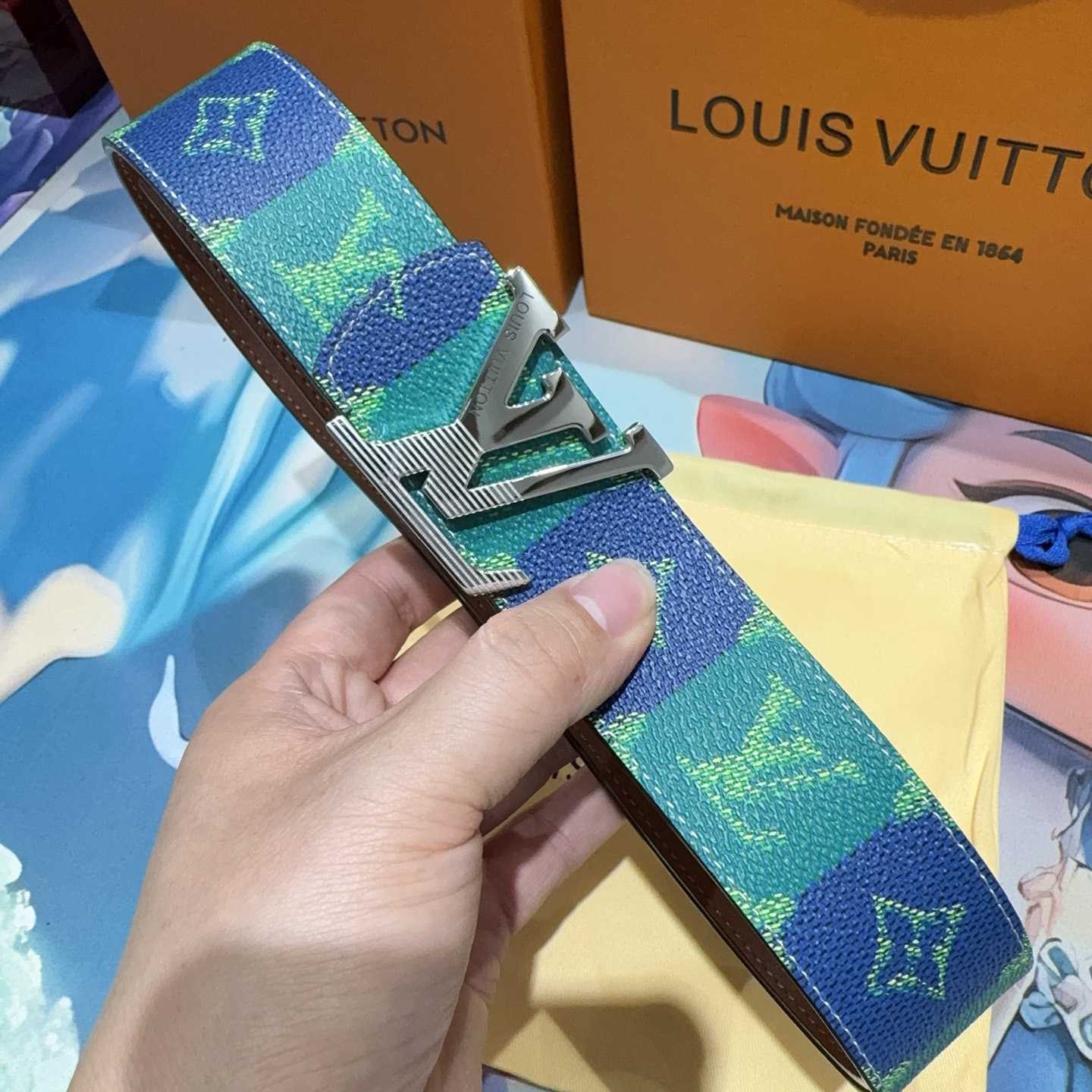 Louis Vuitton 40mm Reversible Belt  - DesignerGu