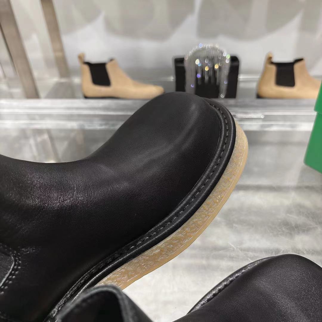 Bottega Veneta Haddock Chelsea Ankle Boot - DesignerGu