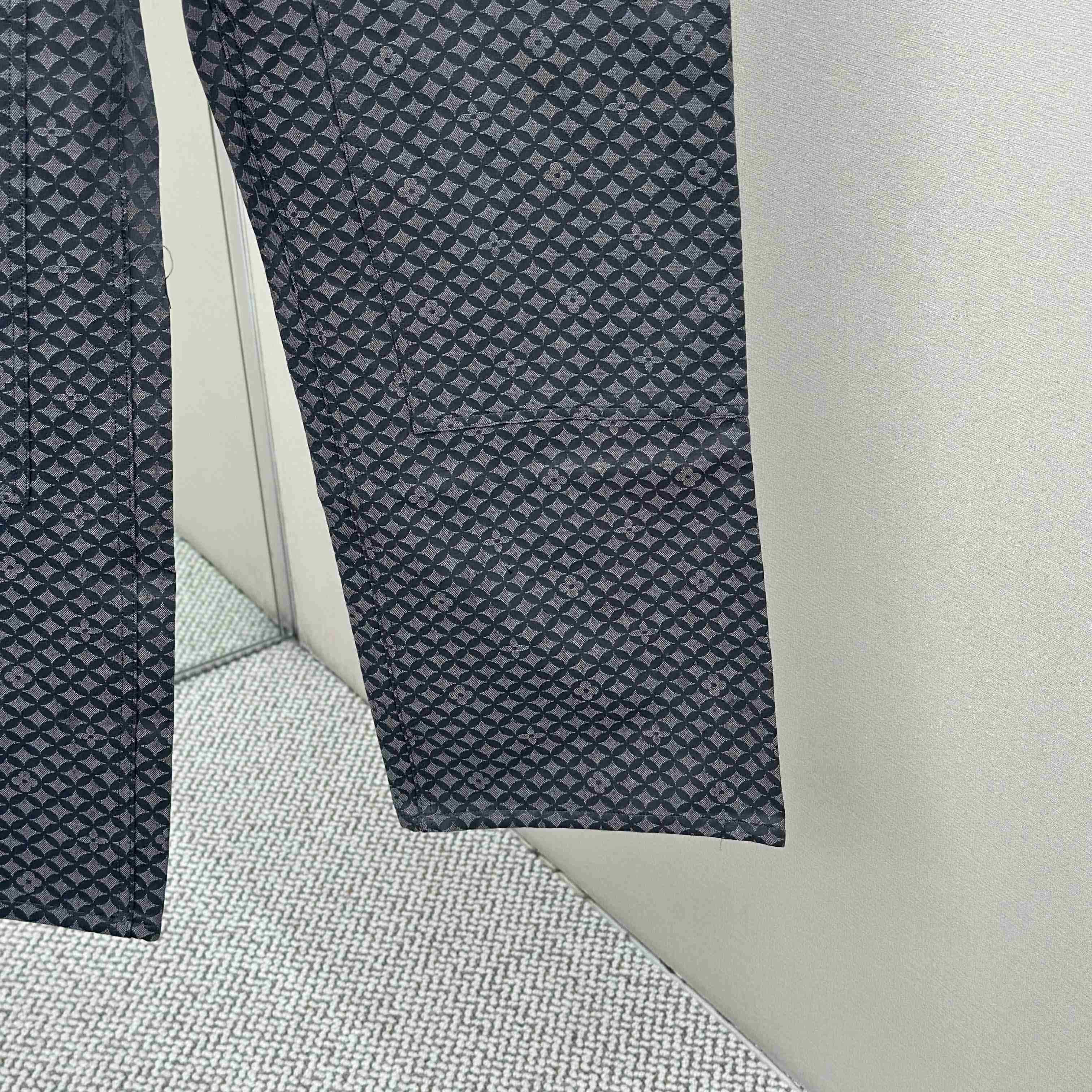 Louis Vuitton Workwear Pants   1AIMG8 - DesignerGu