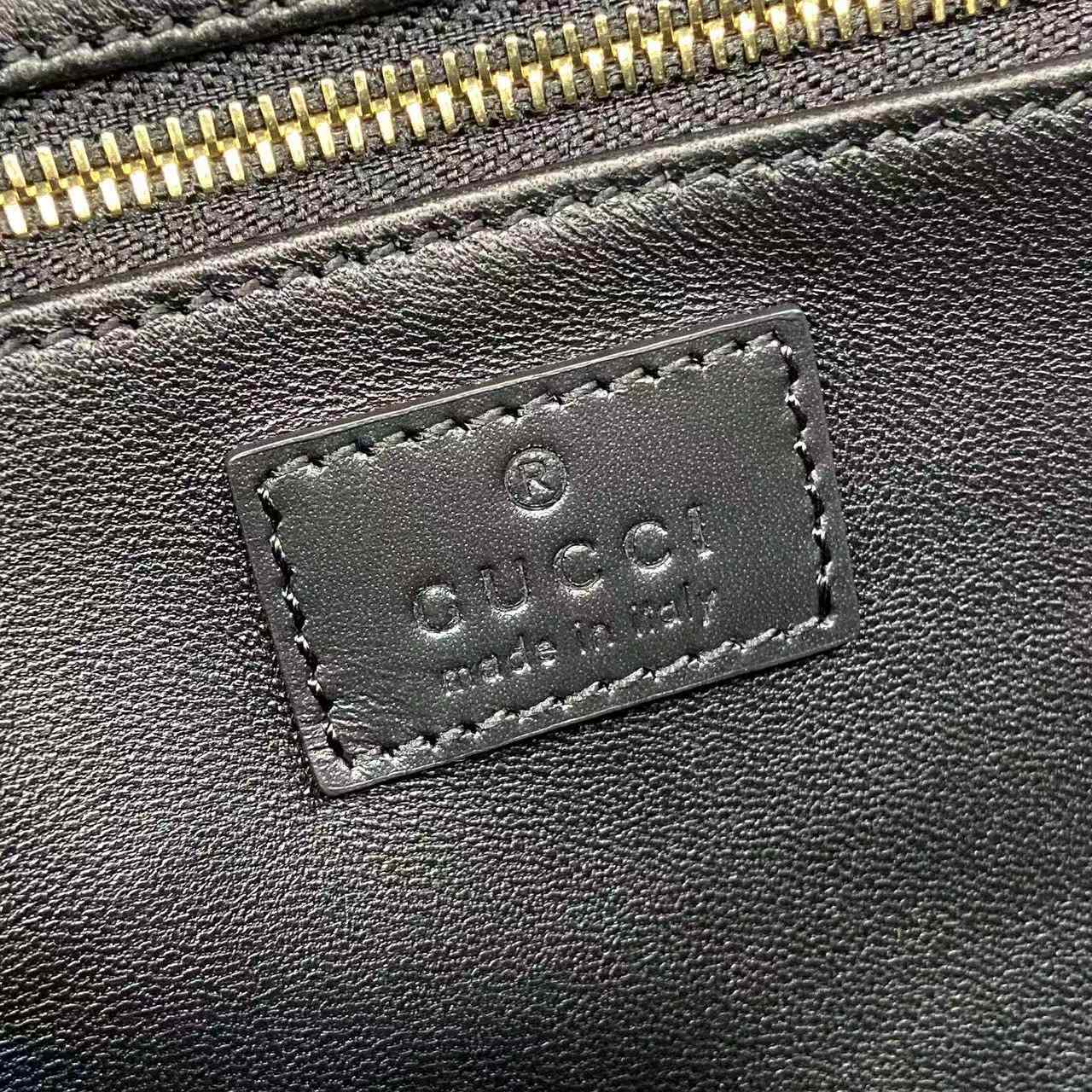 Gucci Siena Small Shoulder Bag - DesignerGu