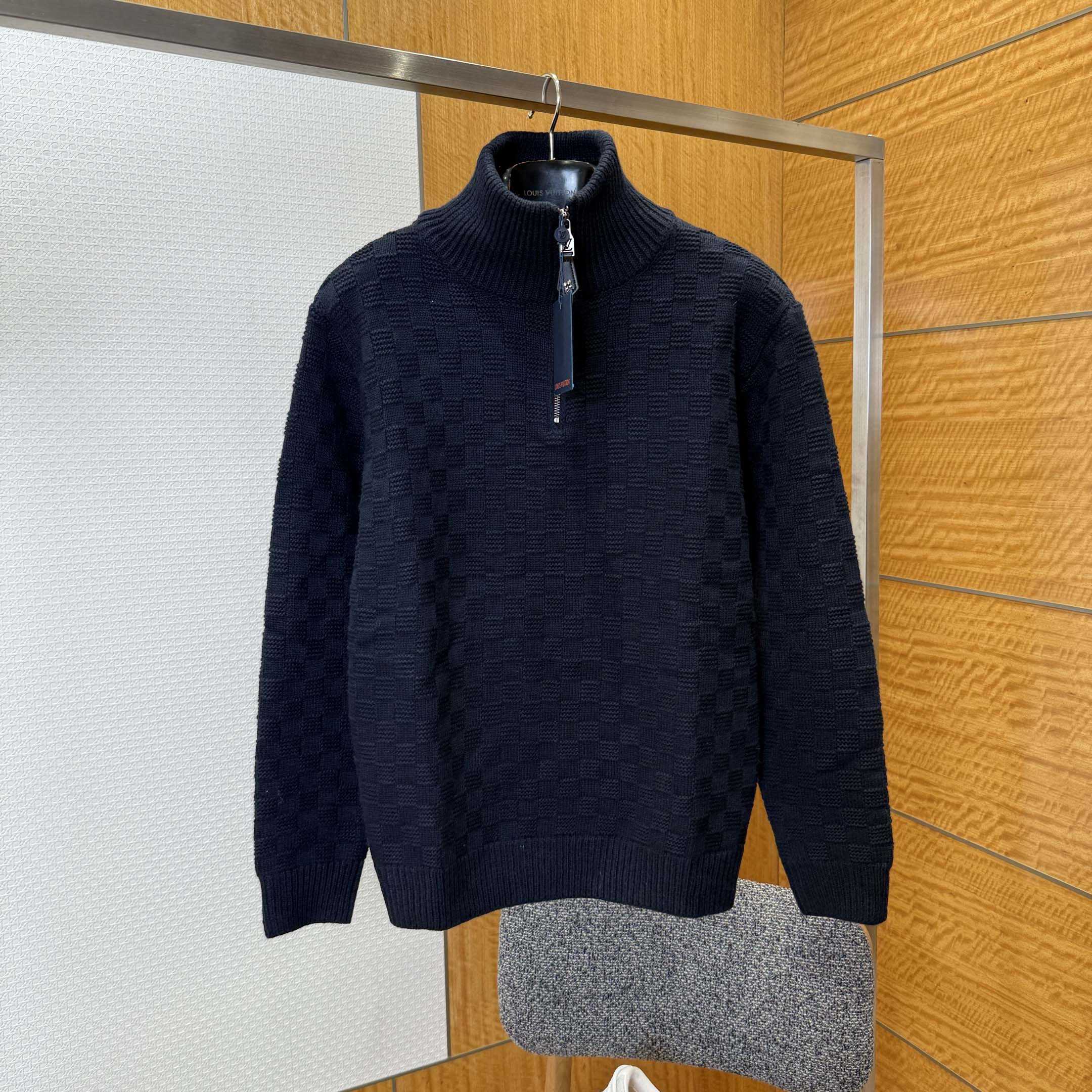 Louis Vuitton Cashmere-Wool Blend Half-Zip Pullover   1AIHNA - DesignerGu