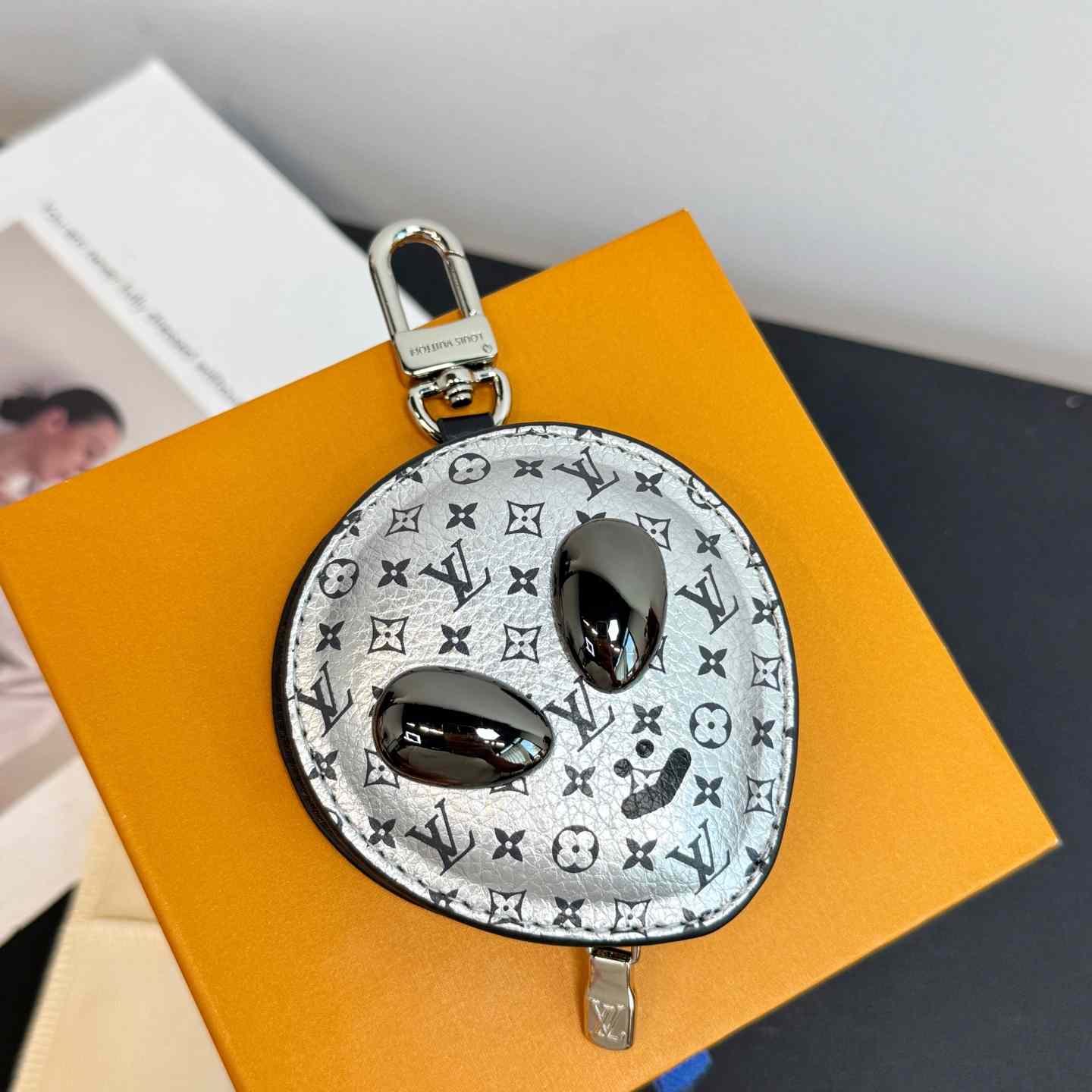 Louis Vuitton LV Alien Bag Charm - DesignerGu