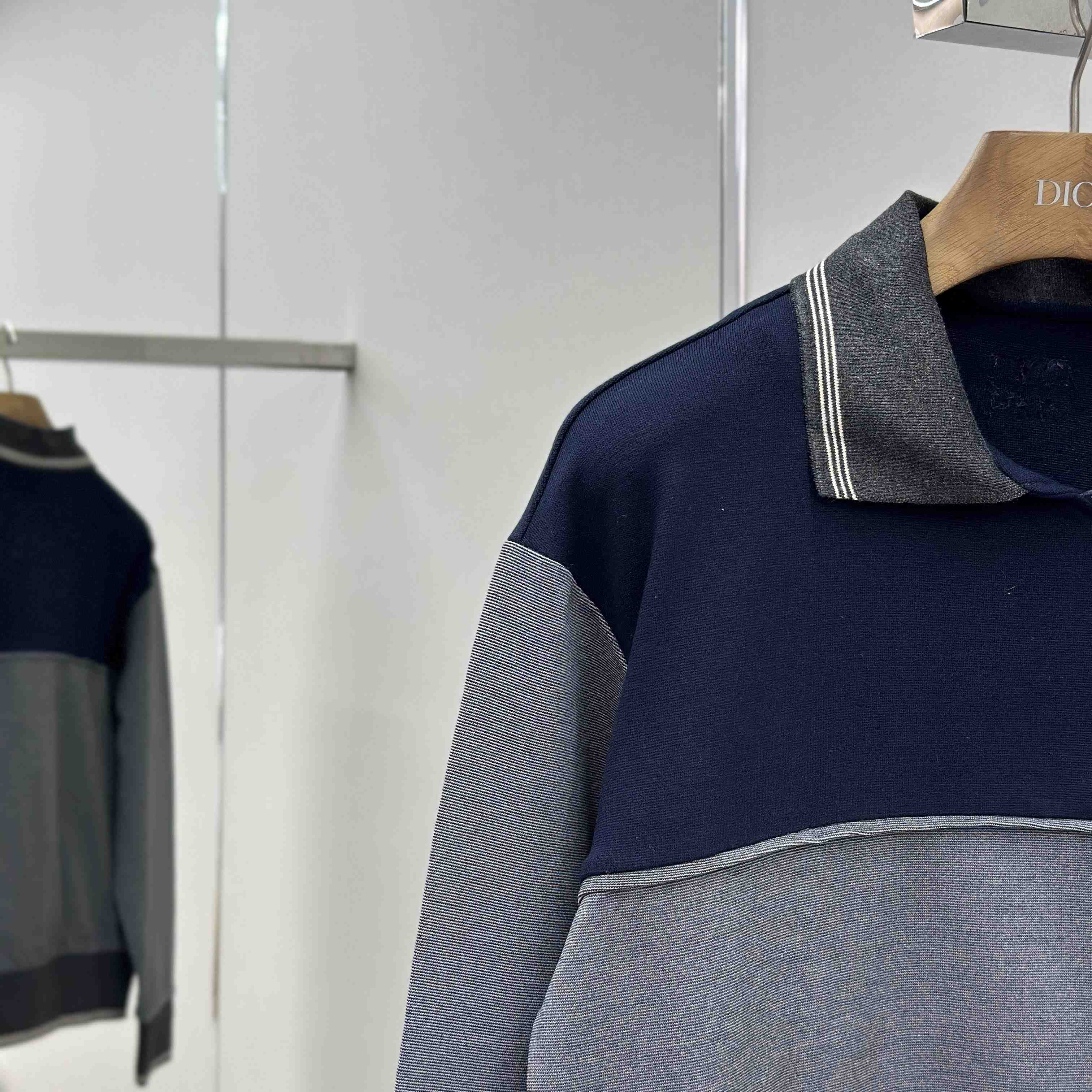 Miu Miu Zipper Sweatshirt - DesignerGu