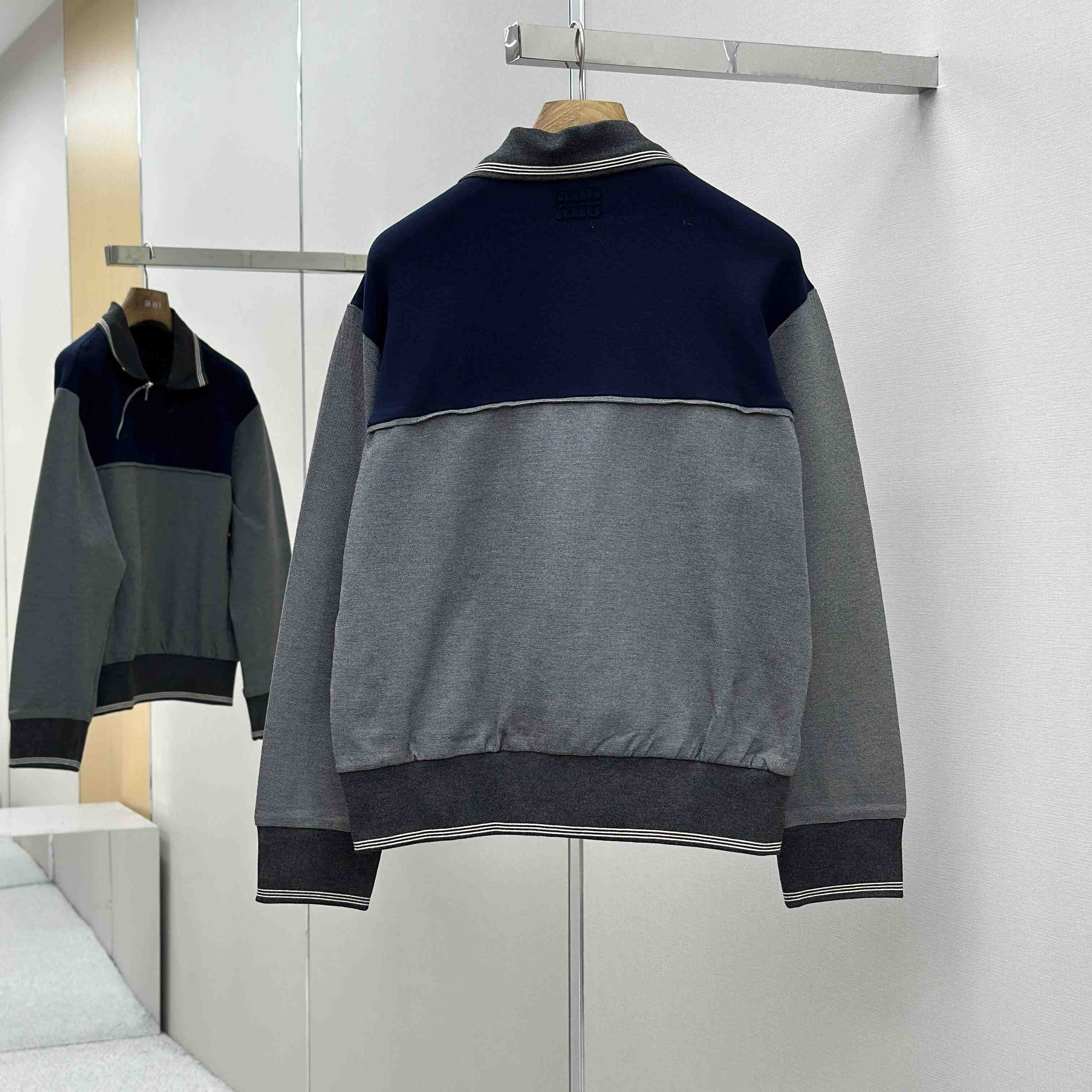 Miu Miu Zipper Sweatshirt - DesignerGu