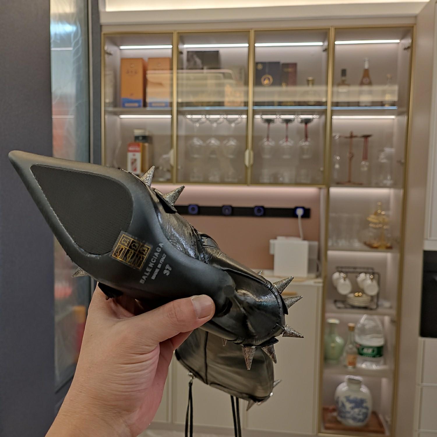 Balenciaga Cagole 90mm Boot In Black - DesignerGu