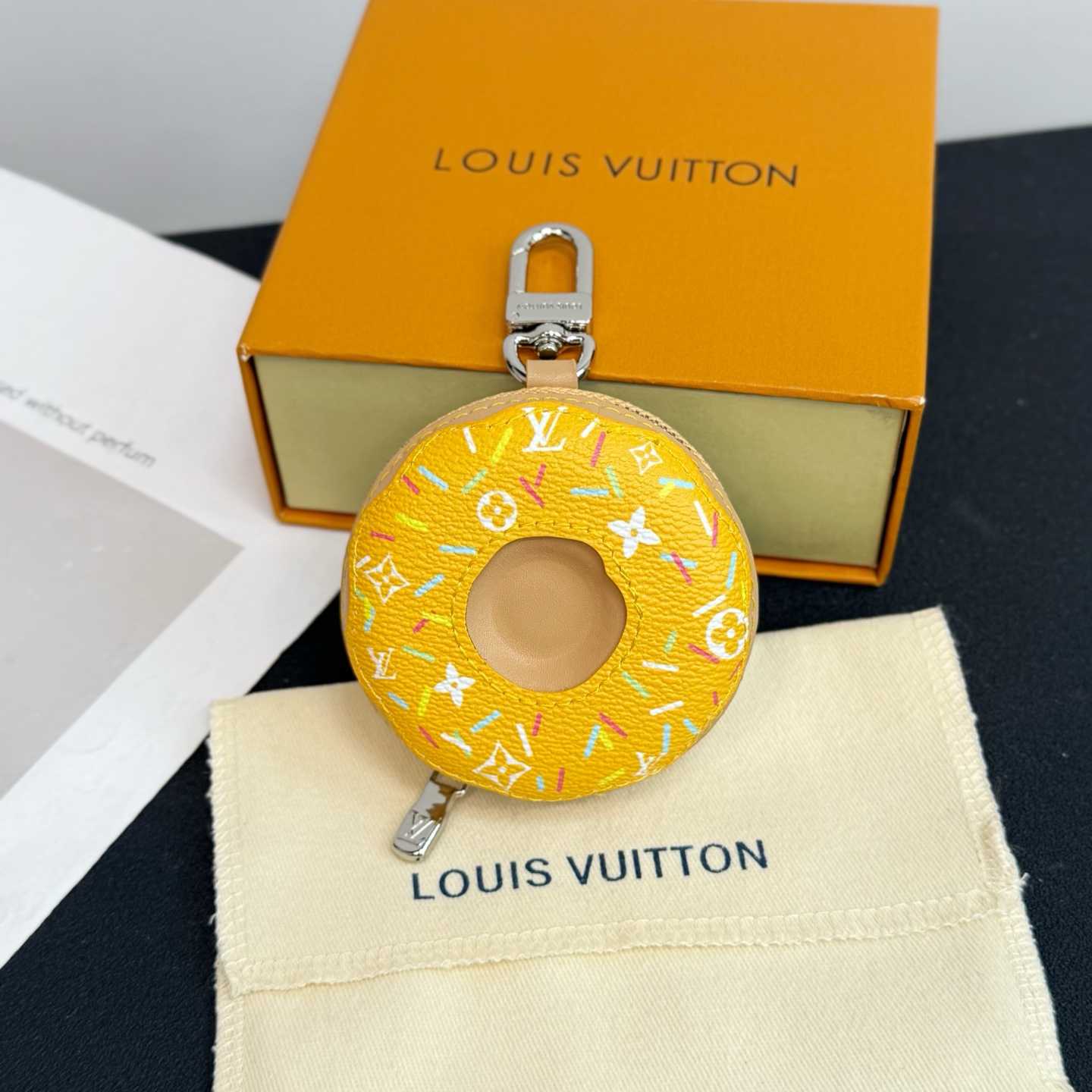 Louis Vuitton LV Donut Bag Charm    - DesignerGu