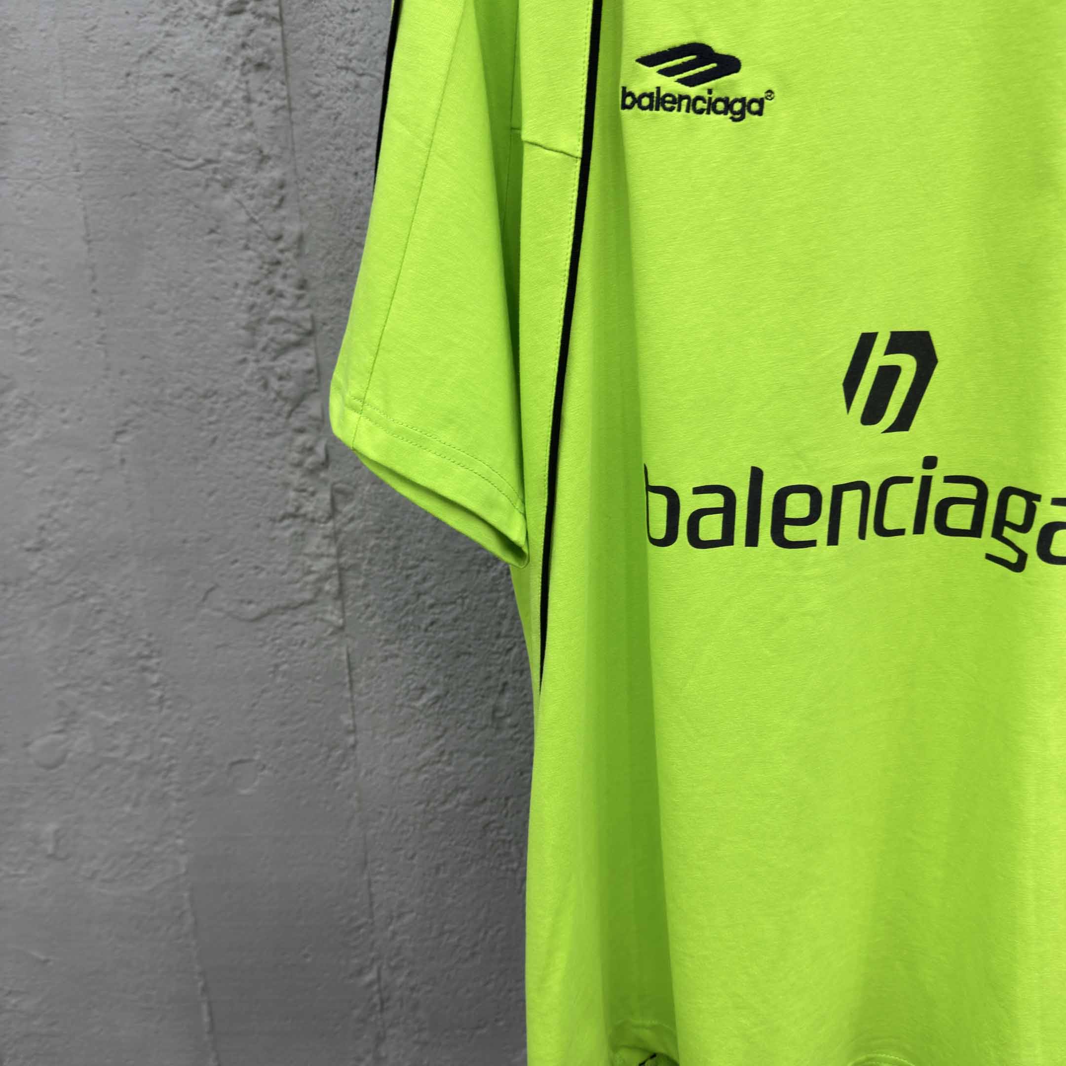 Balenciaga Paris Soccer T-Shirt Oversized  - DesignerGu