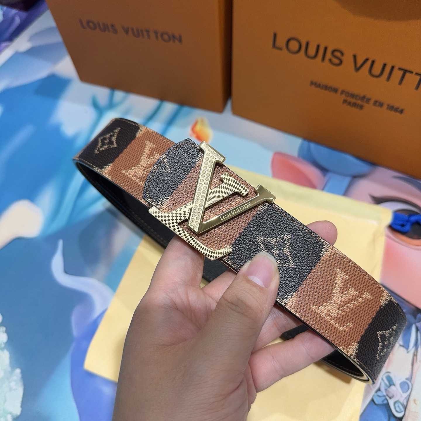 Louis Vuitton 40mm Reversible Belt  - DesignerGu