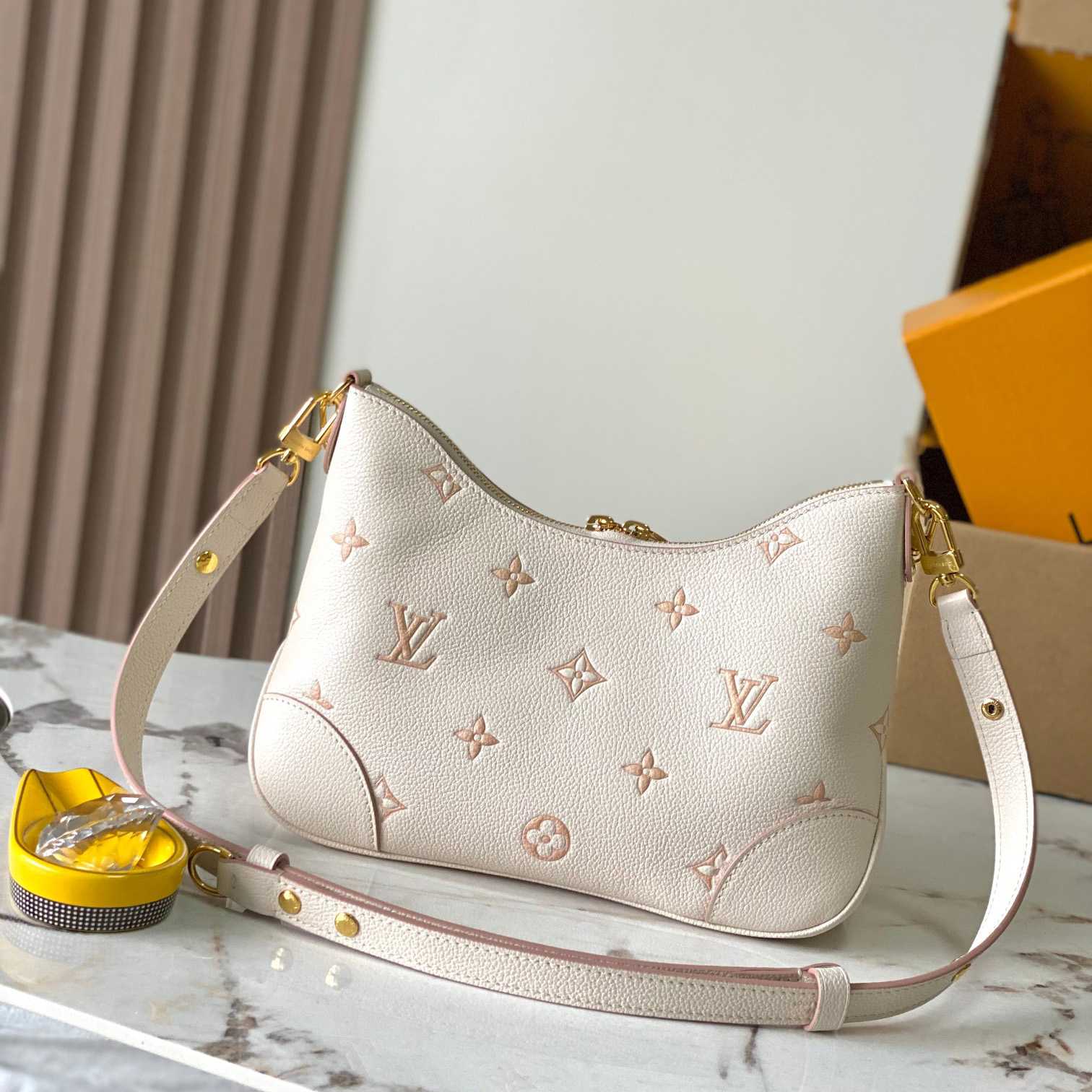 Louis Vuitton Boulogne   M14634 - DesignerGu