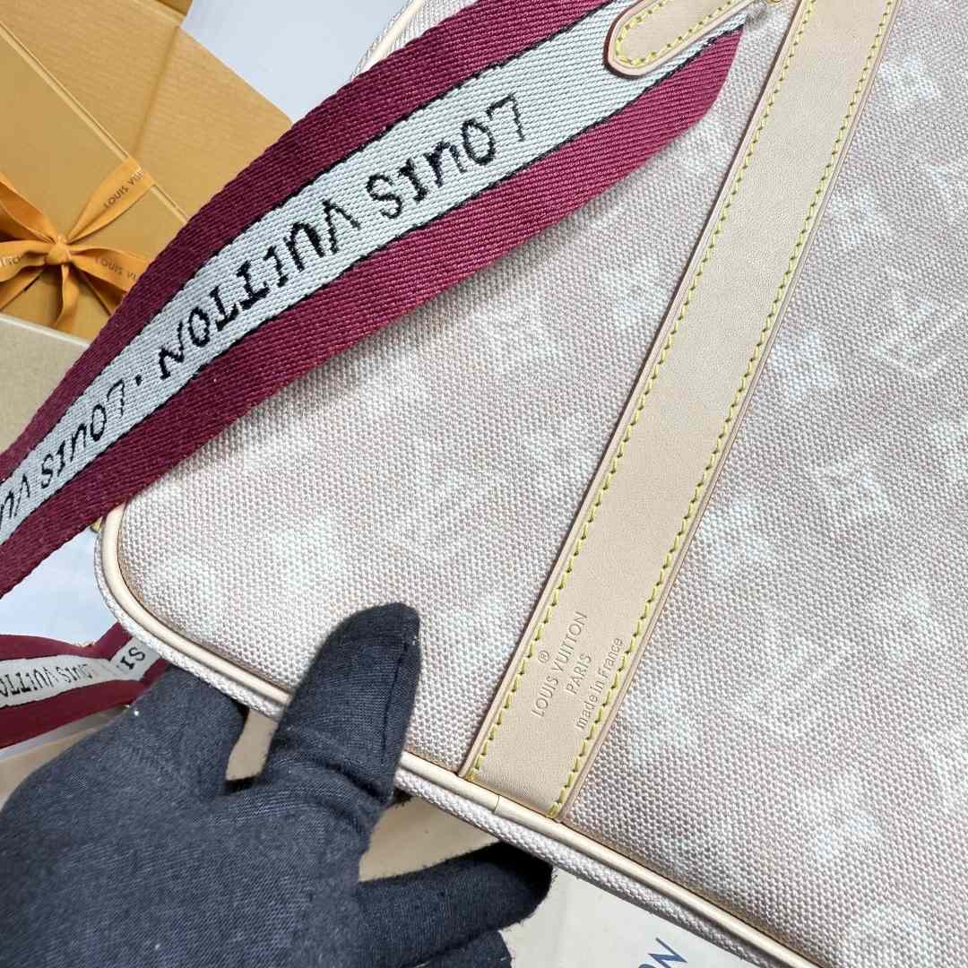 Louis Vuitton Keepall Bandoulière 45   M25787 - DesignerGu