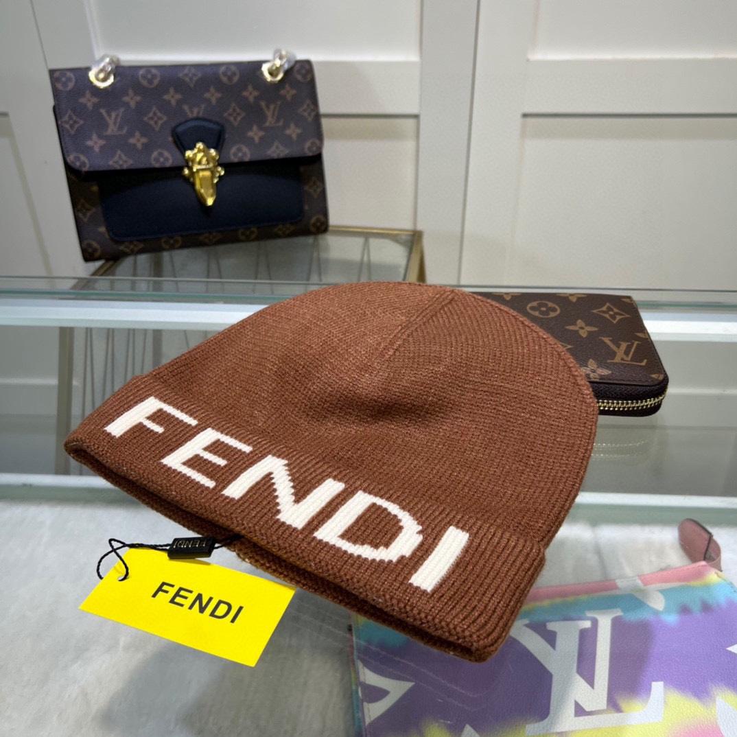 Fendi Beanie - DesignerGu