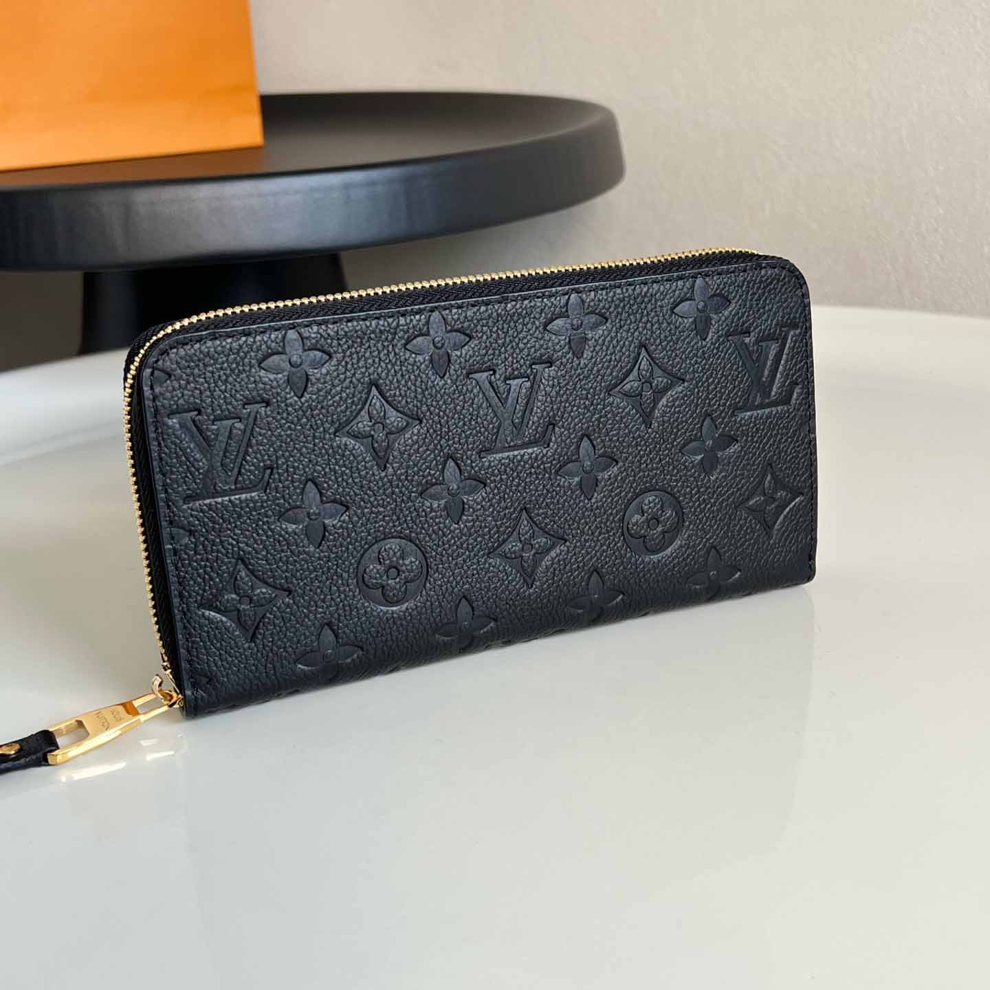 Louis Vuitton Empreinte Zippy Wallet   (19.5X10cm)  m61864 - DesignerGu