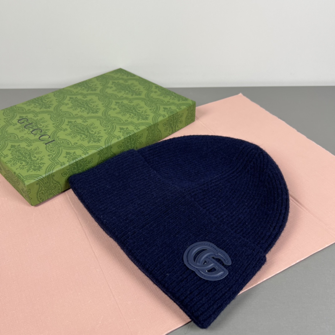 Gucci Cashmere Hat With Patch In Dark Blue - DesignerGu