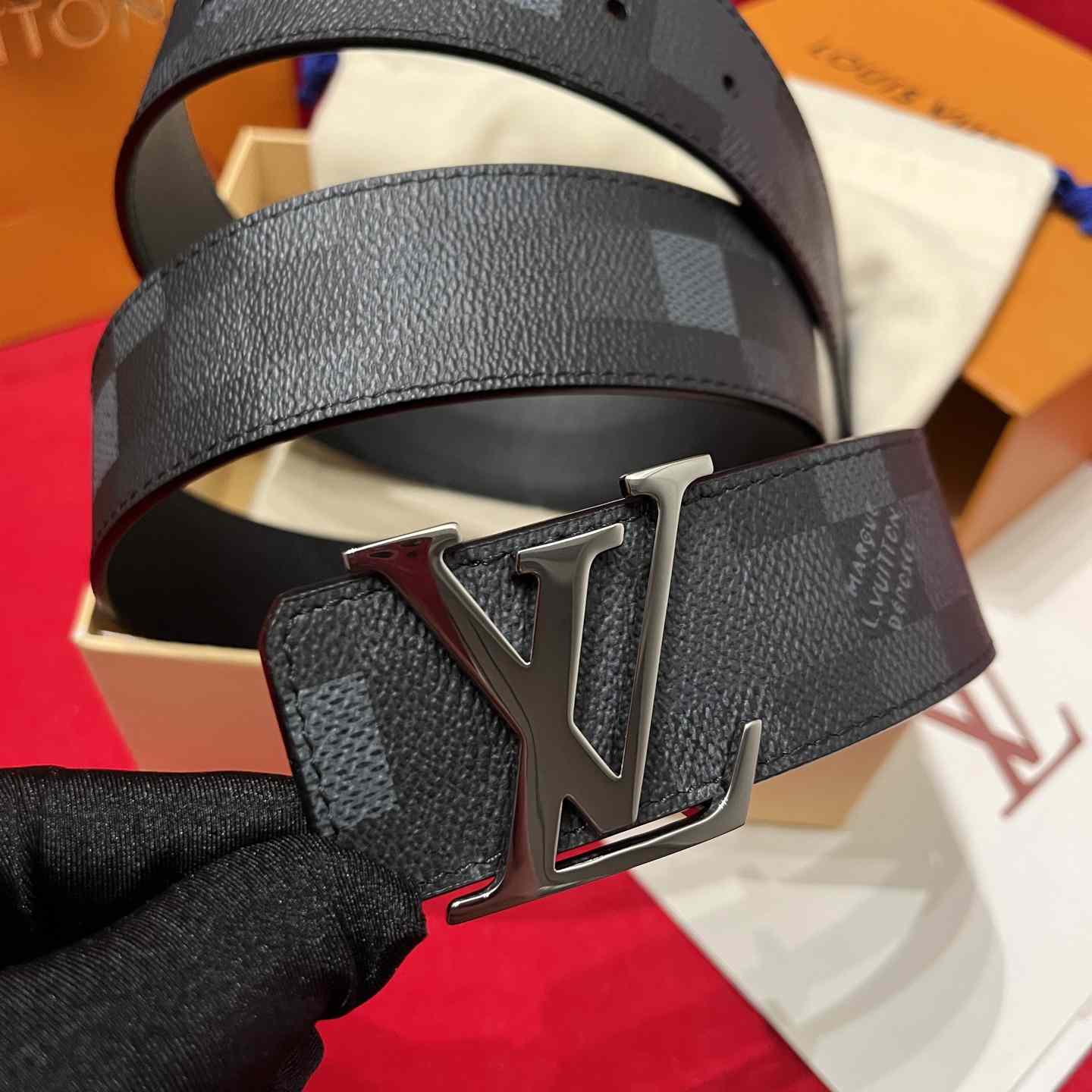Louis Vuitton Reversible Belt - DesignerGu