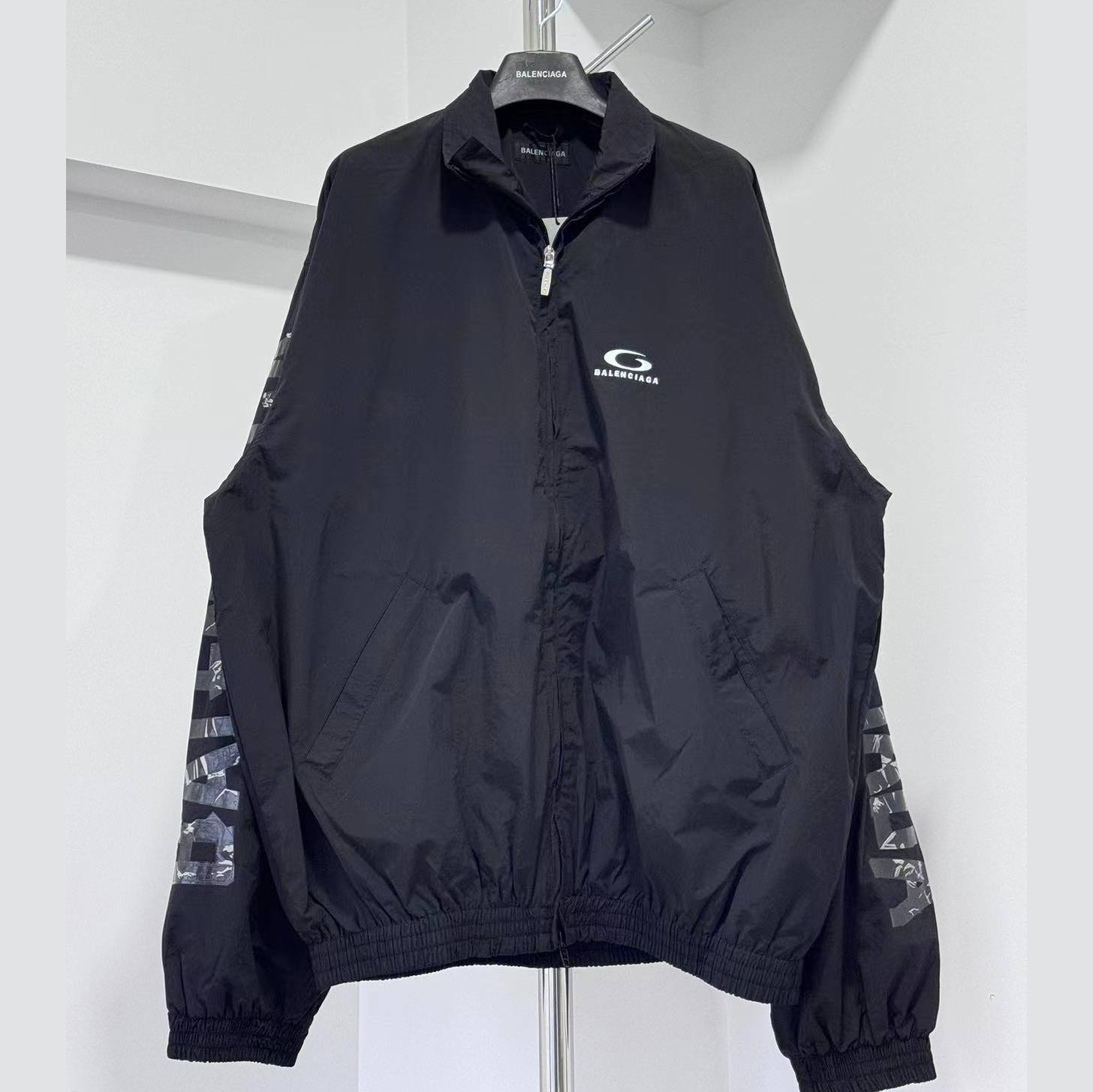 Balenciaga Tracksuit Jacket Medium Fit In Black  - DesignerGu