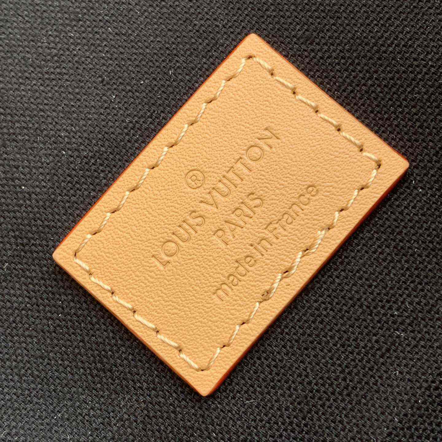  Louis Vuitton x Takashi Murakami Christopher Backpack   M25240 - DesignerGu