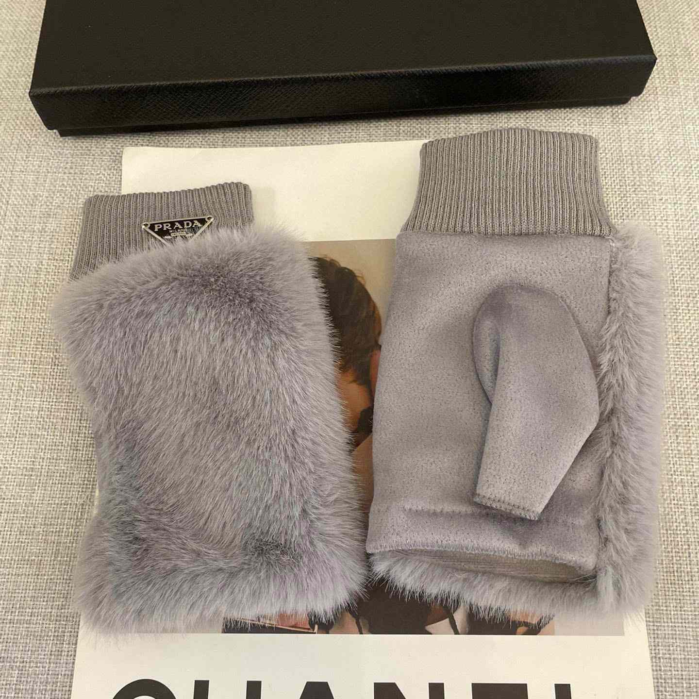 Prada Women's Gloves  - DesignerGu