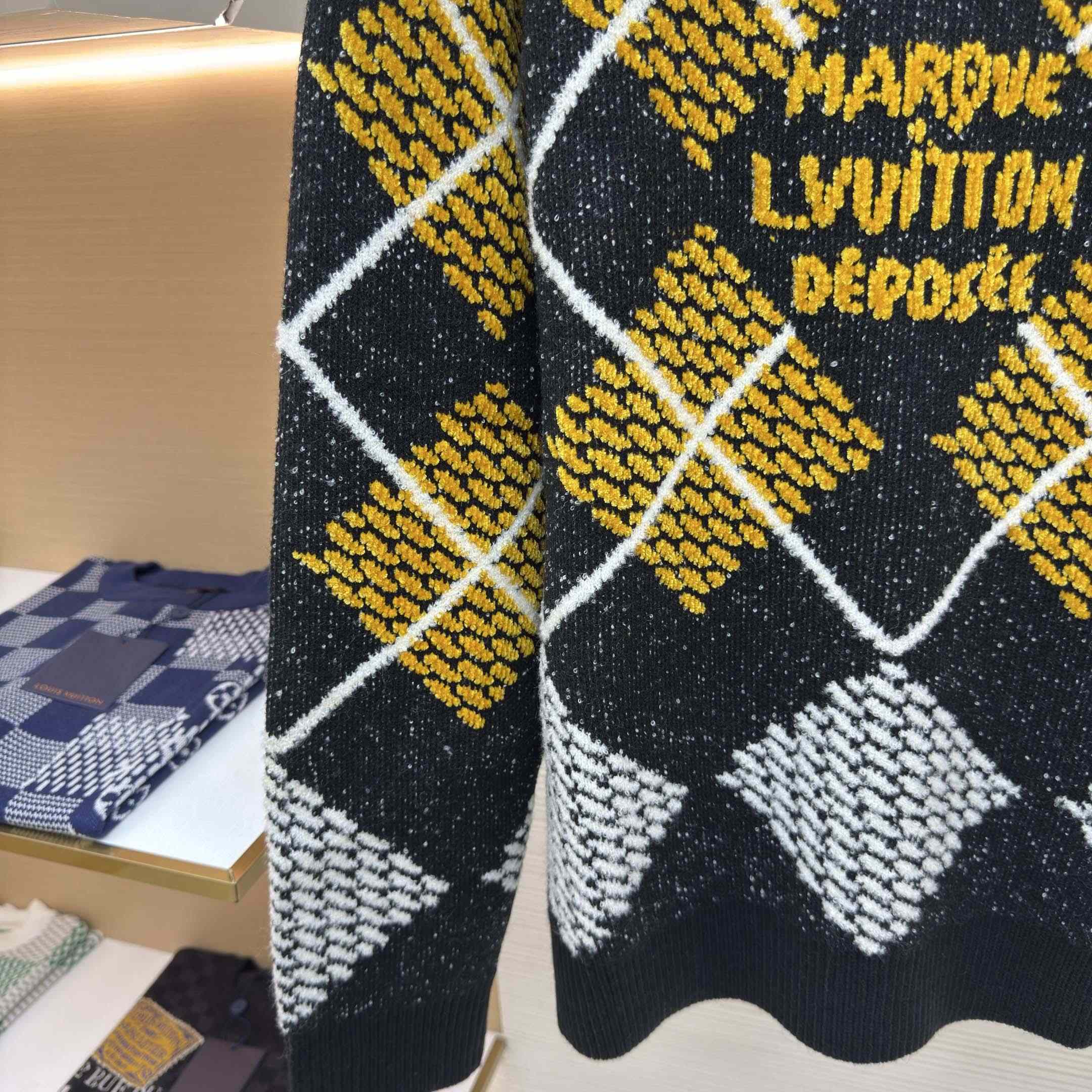 Louis Vuitton Wool Blend Pullover   - DesignerGu