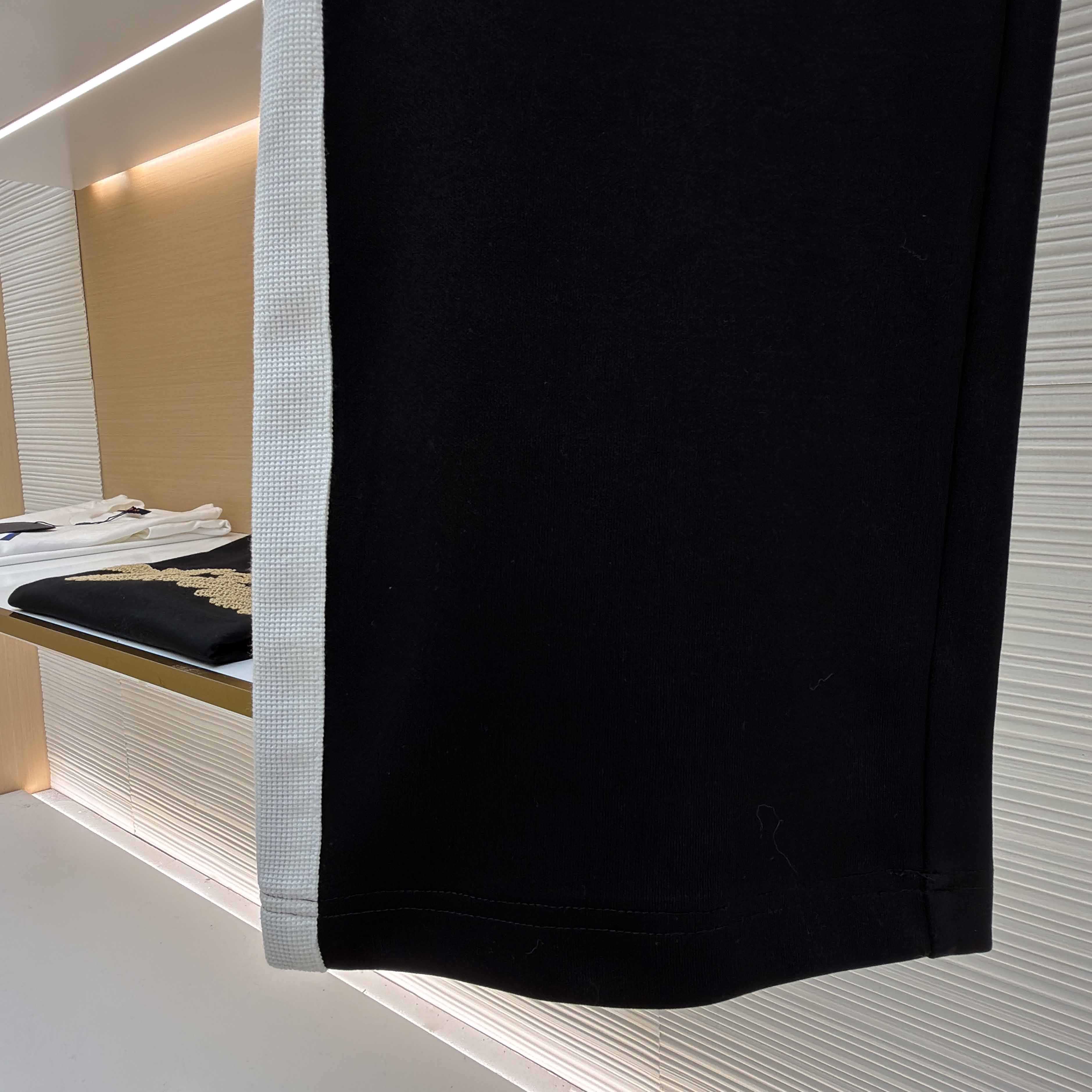 Louis Vuitton Hybrid Jersey Pants   1AHWAR - DesignerGu