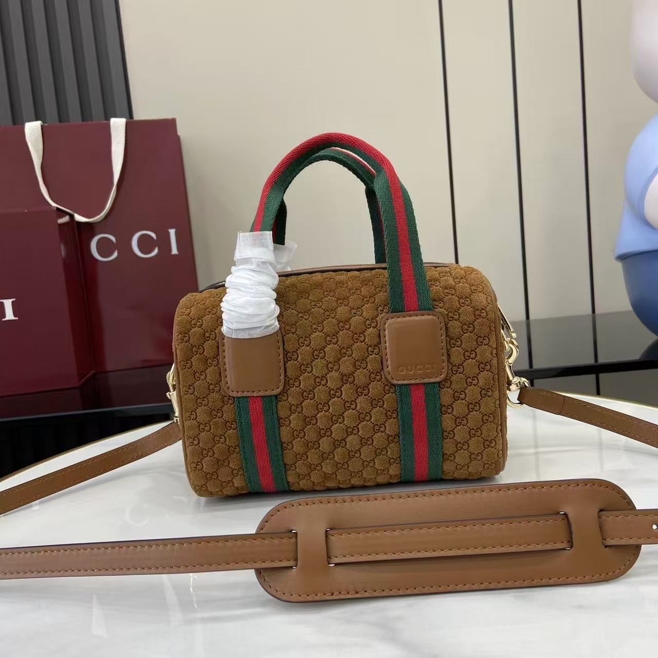 Gucci Mini GG Handbag - DesignerGu