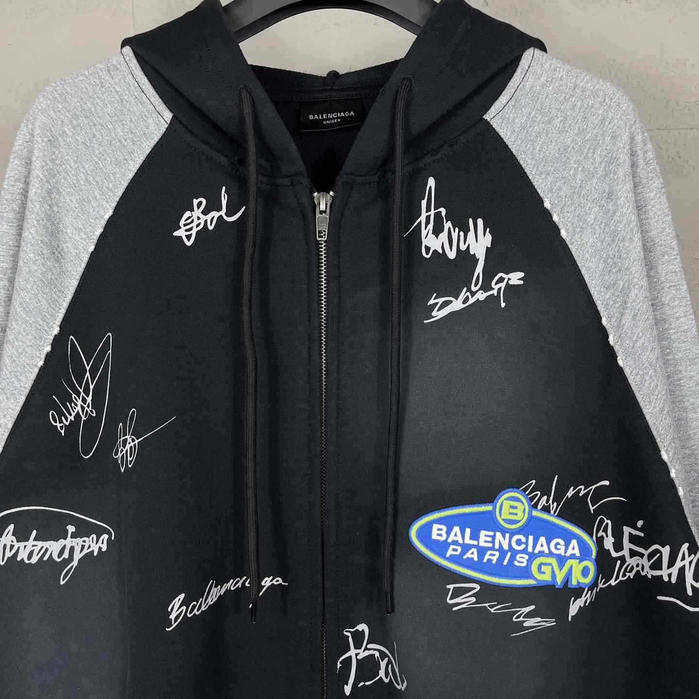 Balenciaga Banana Raglan Oversized Zip-Up Hoodie  - DesignerGu