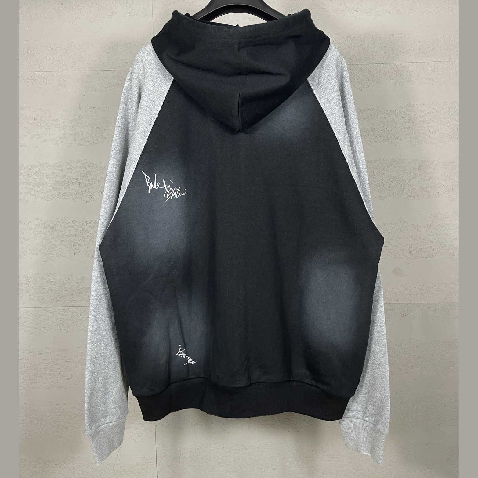 Balenciaga Banana Raglan Oversized Zip-Up Hoodie  - DesignerGu
