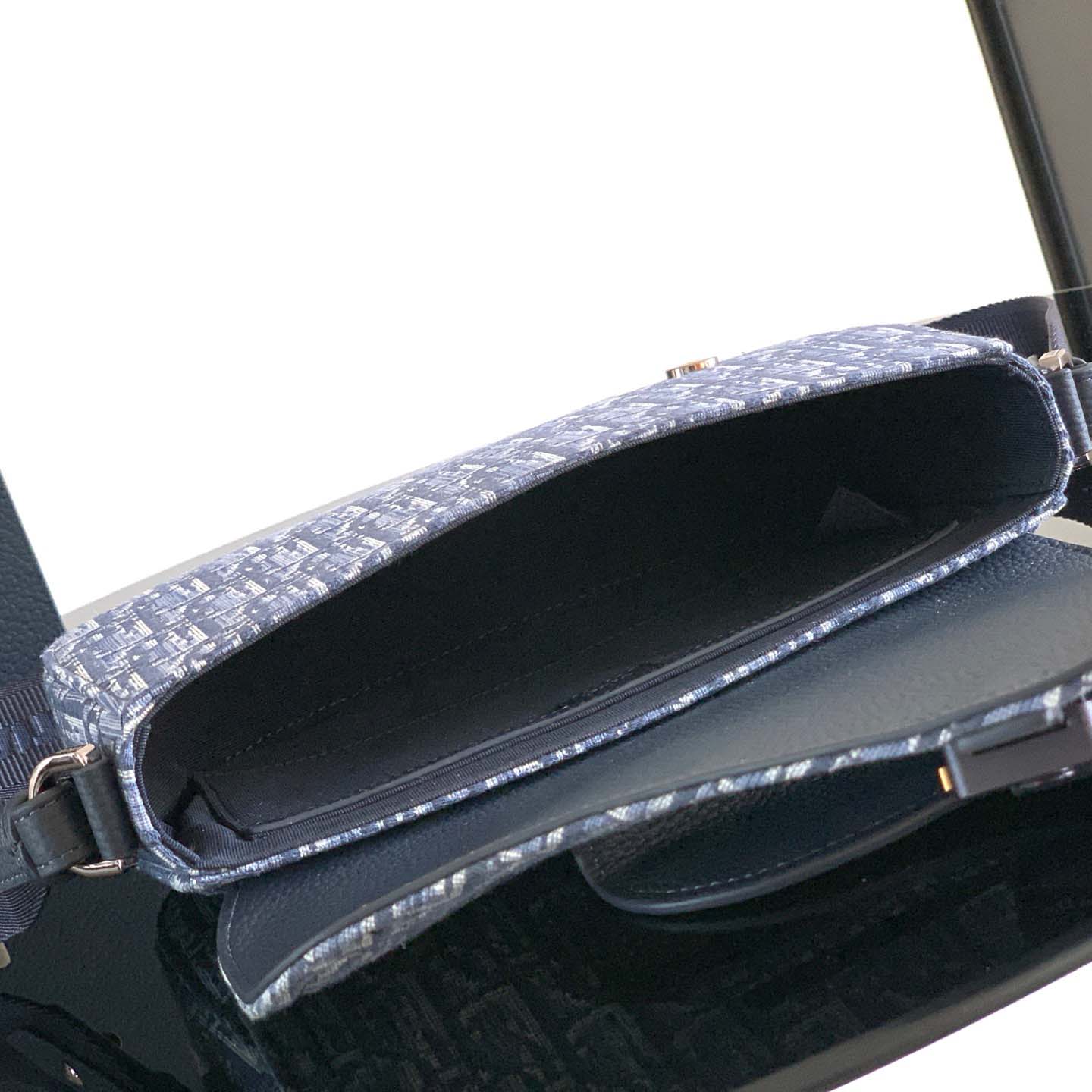 Dior Saddle Messenger Bag - DesignerGu