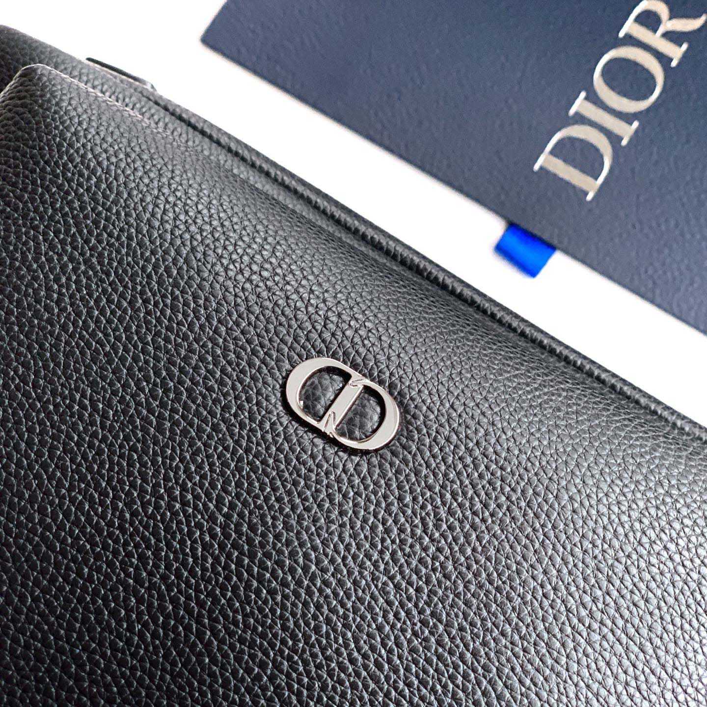 Dior CD Icon Zipped Backpack  - DesignerGu