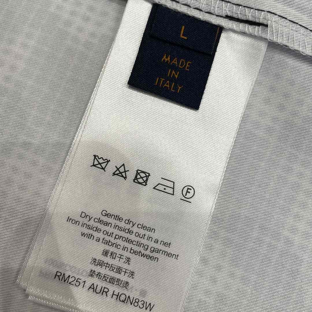 Louis Vuitton Monogram Technical Long-Sleeved T-Shirt   1AJCDC - DesignerGu