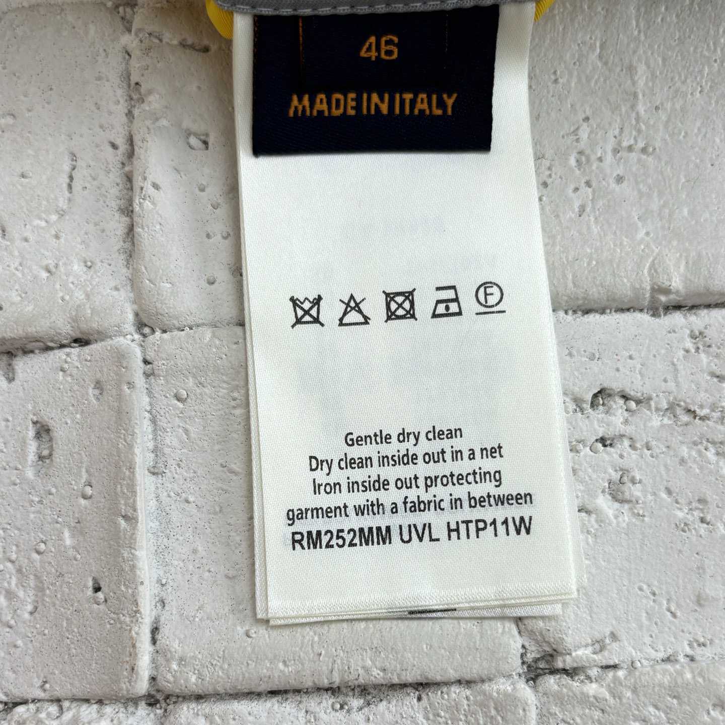 Louis Vuitton Monogram Track Shorts   1AHVQR - DesignerGu