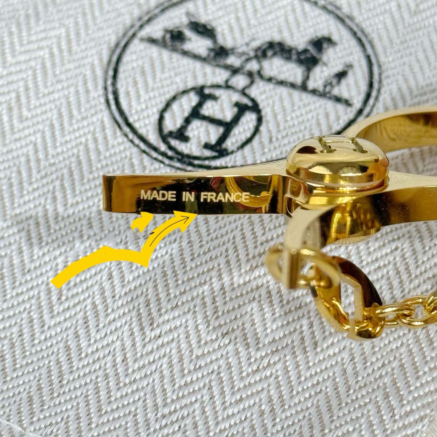 Hermès Filou Glove Clip - DesignerGu