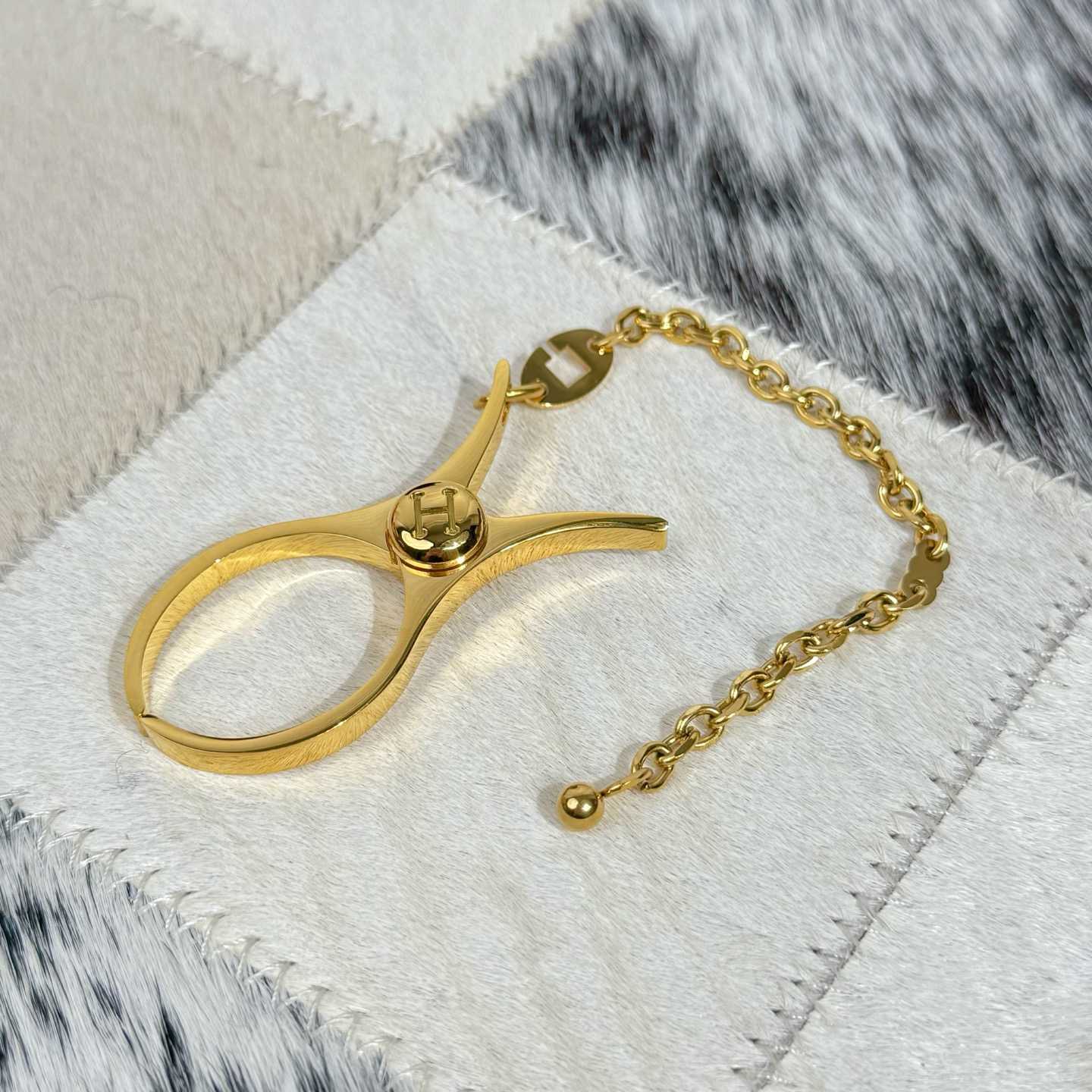 Hermès Filou Glove Clip - DesignerGu