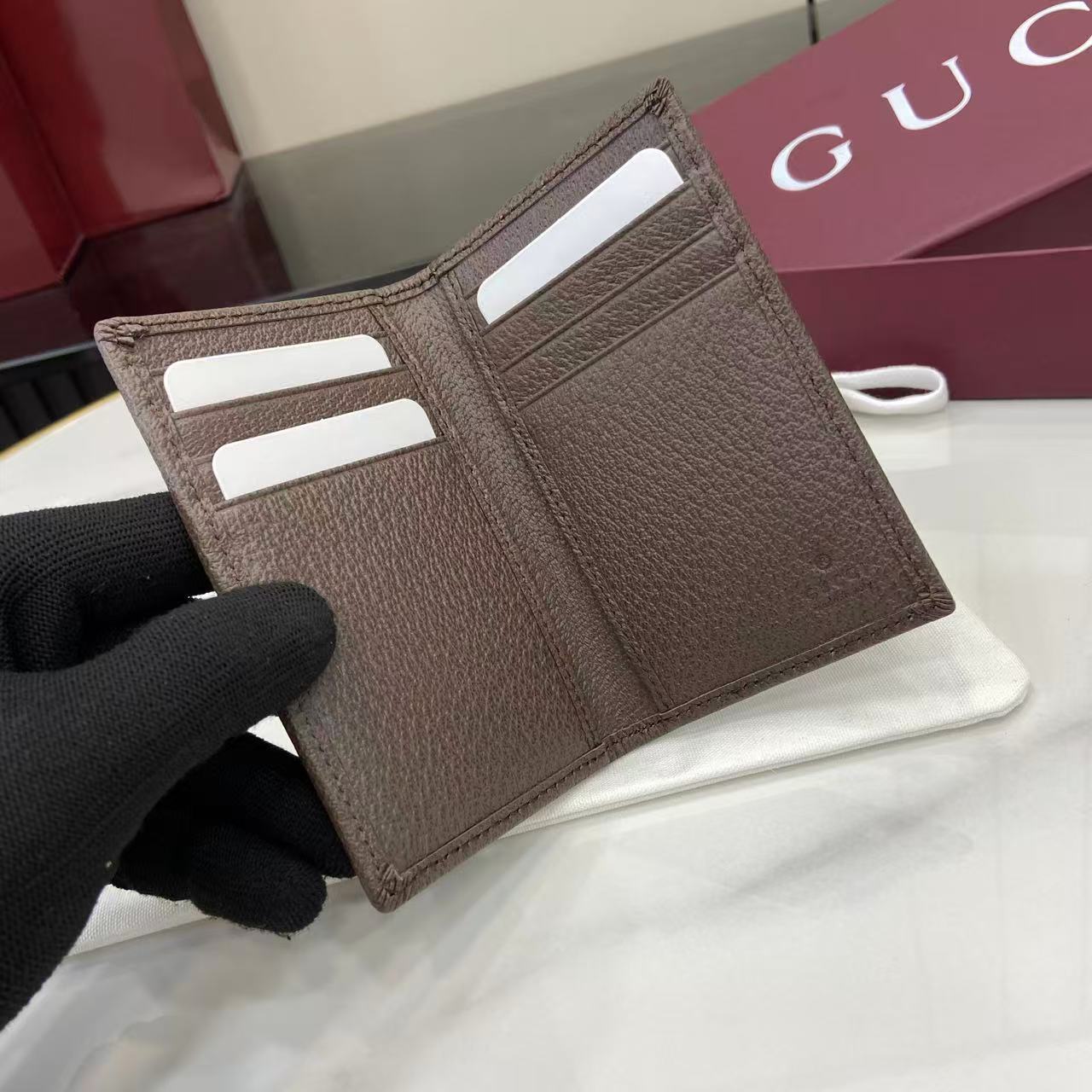 Gucci GG Long Card Case - DesignerGu