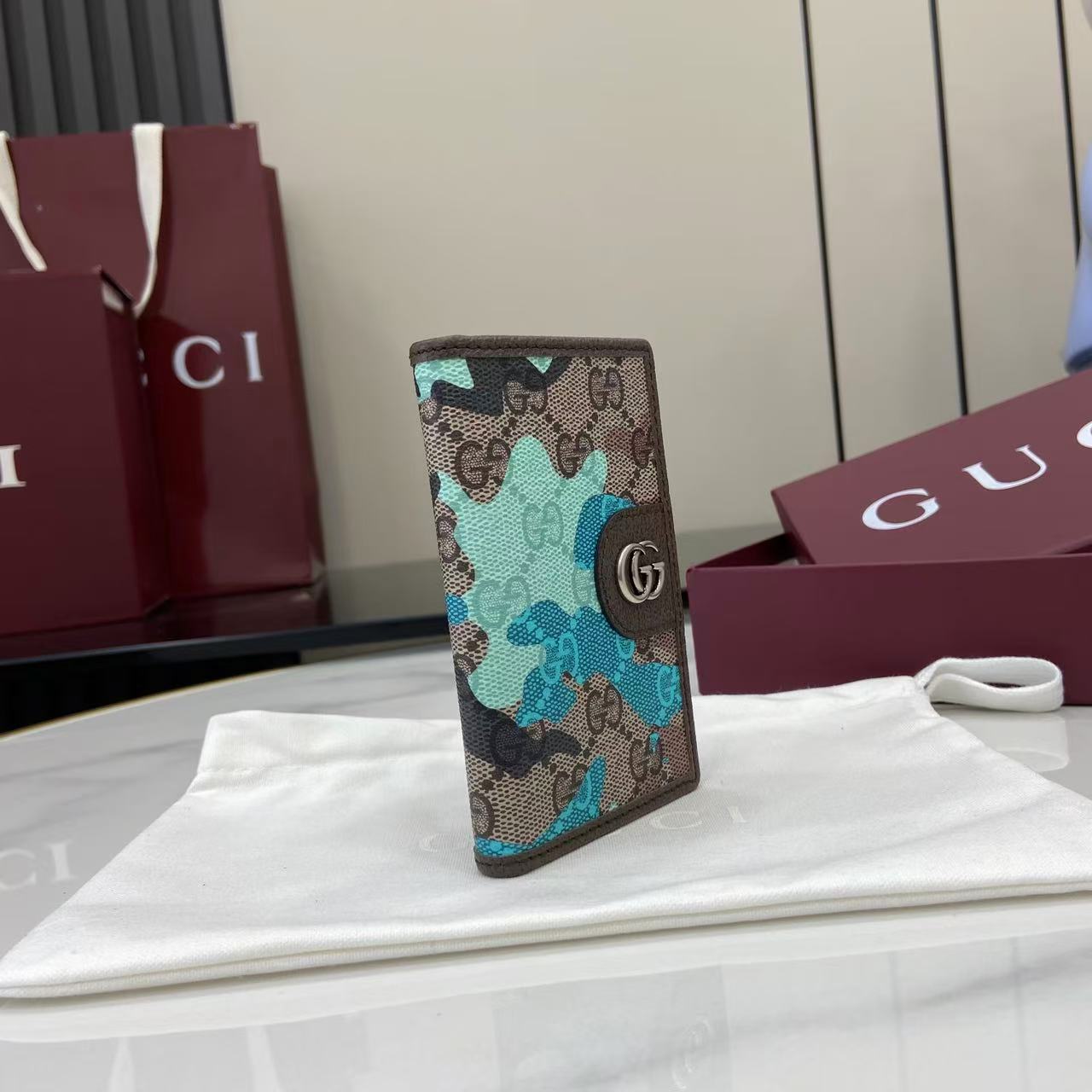 Gucci GG Long Card Case - DesignerGu