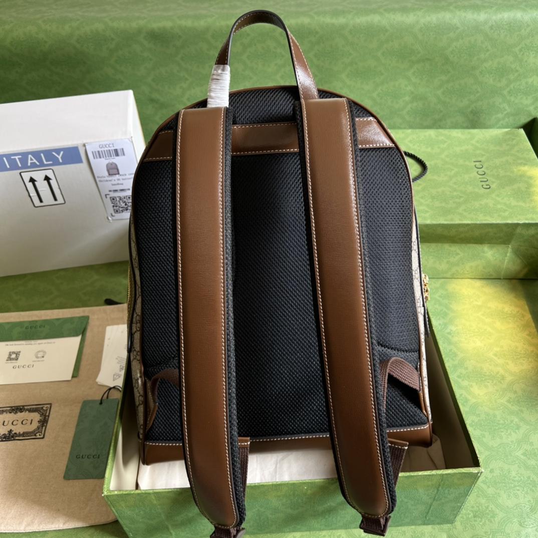 Gucci GG Supreme Canvas Backpack   31.5-41-14.5cm - DesignerGu